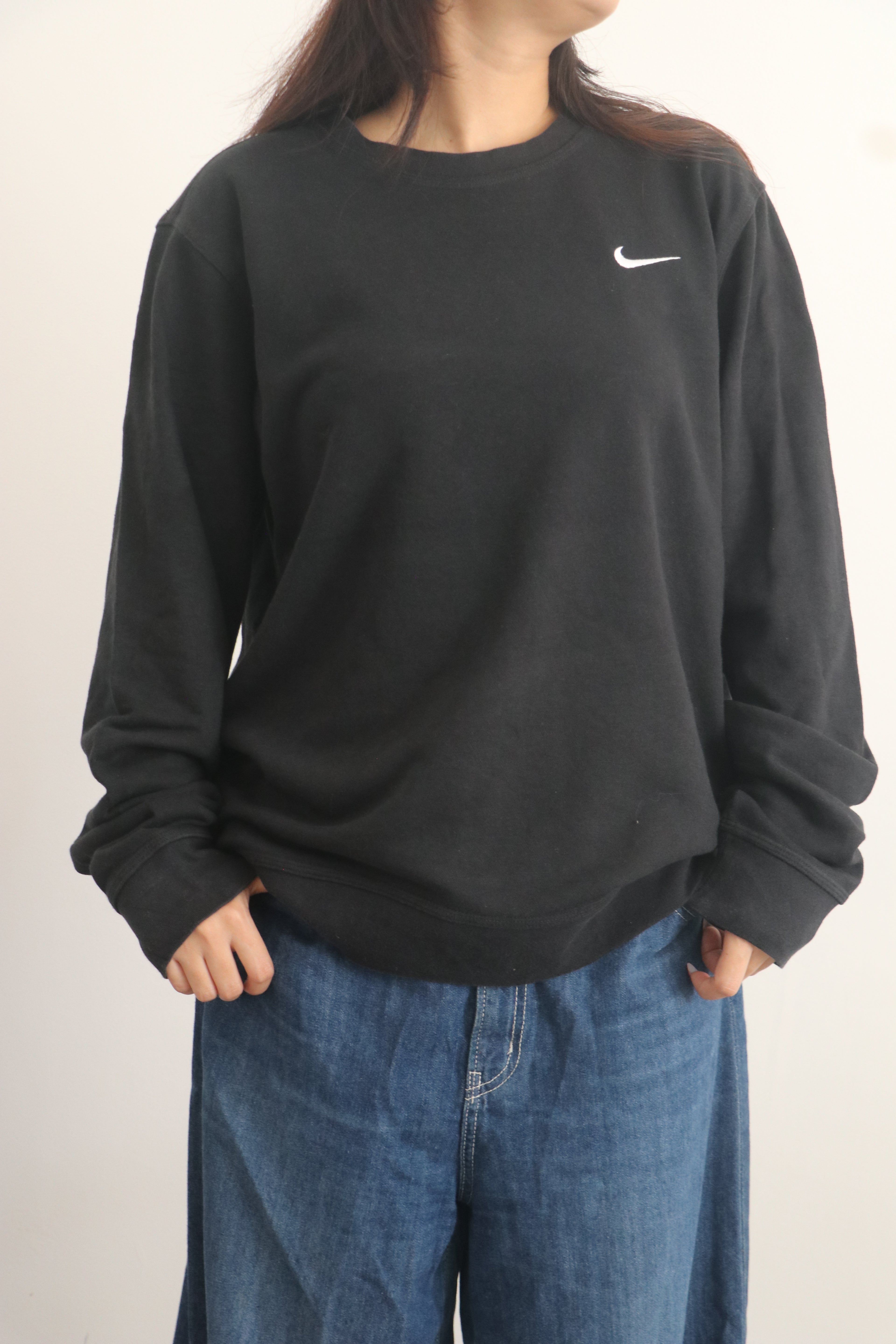 Nike sweatshirt