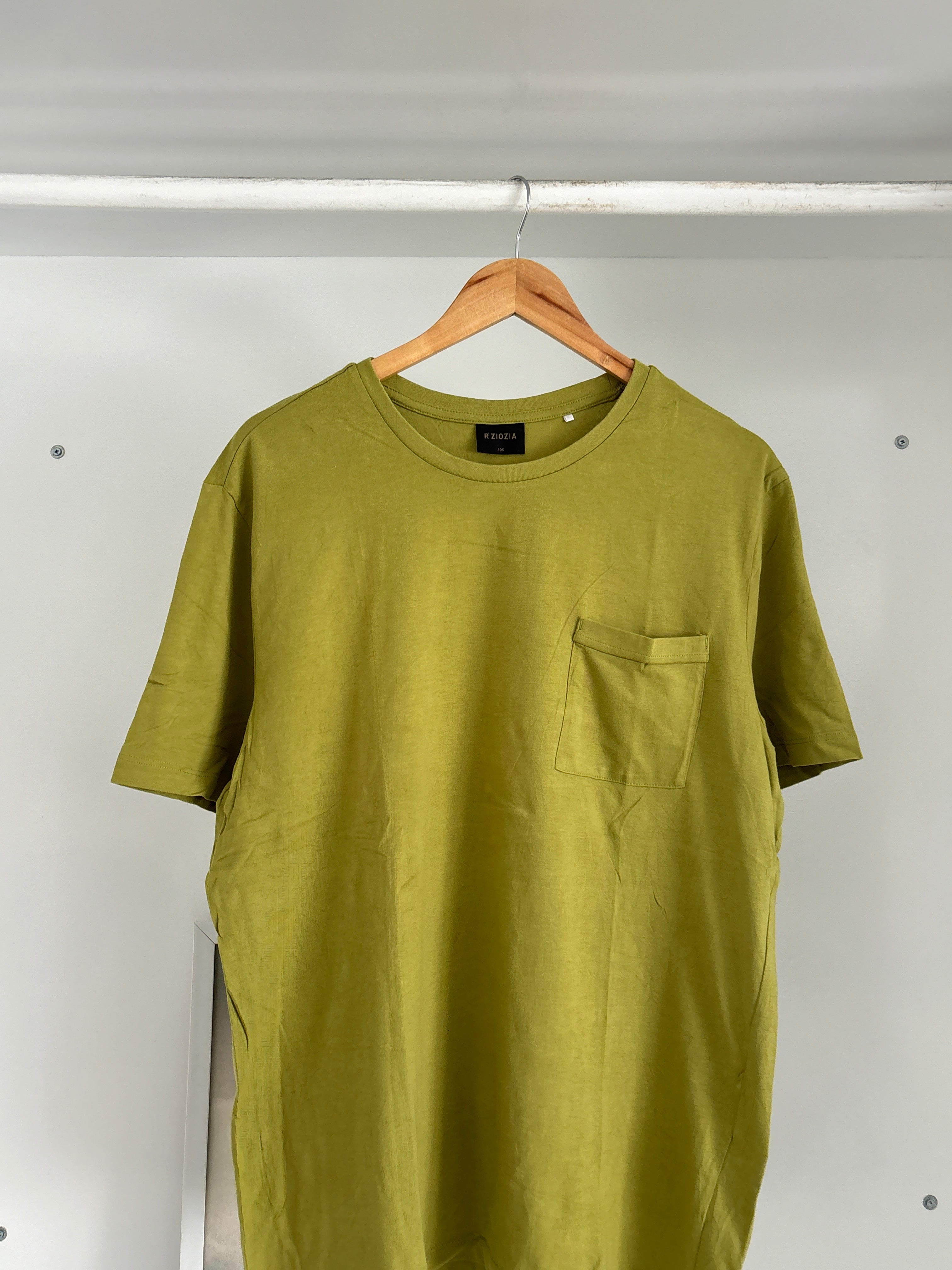 Solid T-shirt