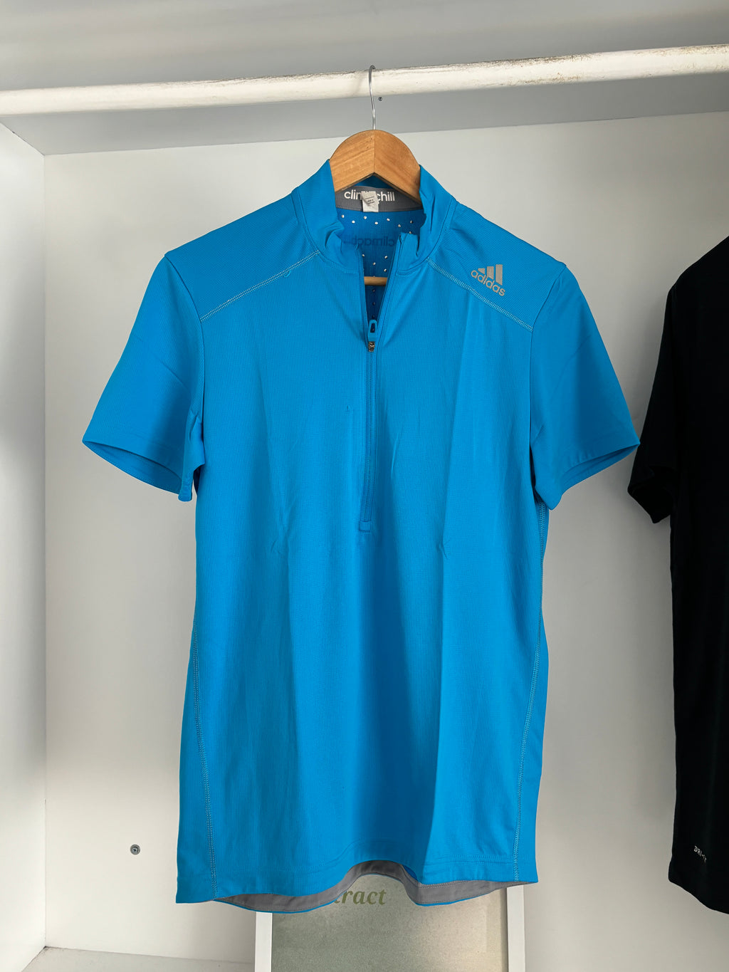 Adidas T-shirt