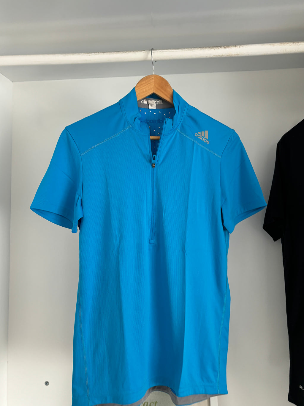 Adidas T-shirt