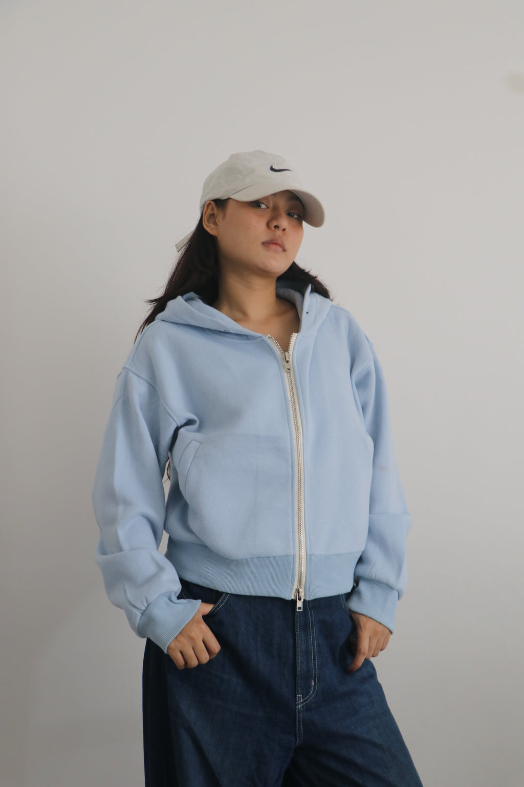 Cropped zipper hoodie