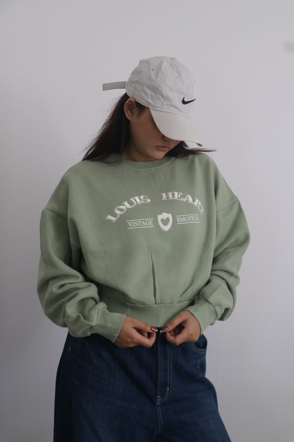 Cropped sweatshirt