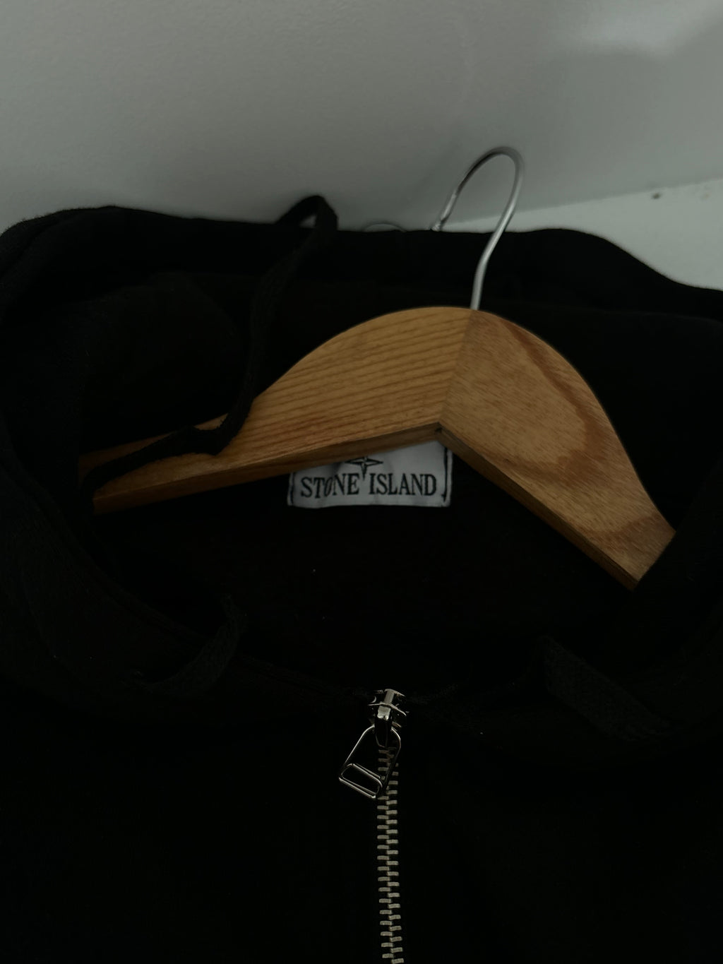 Stone-island hoodie.