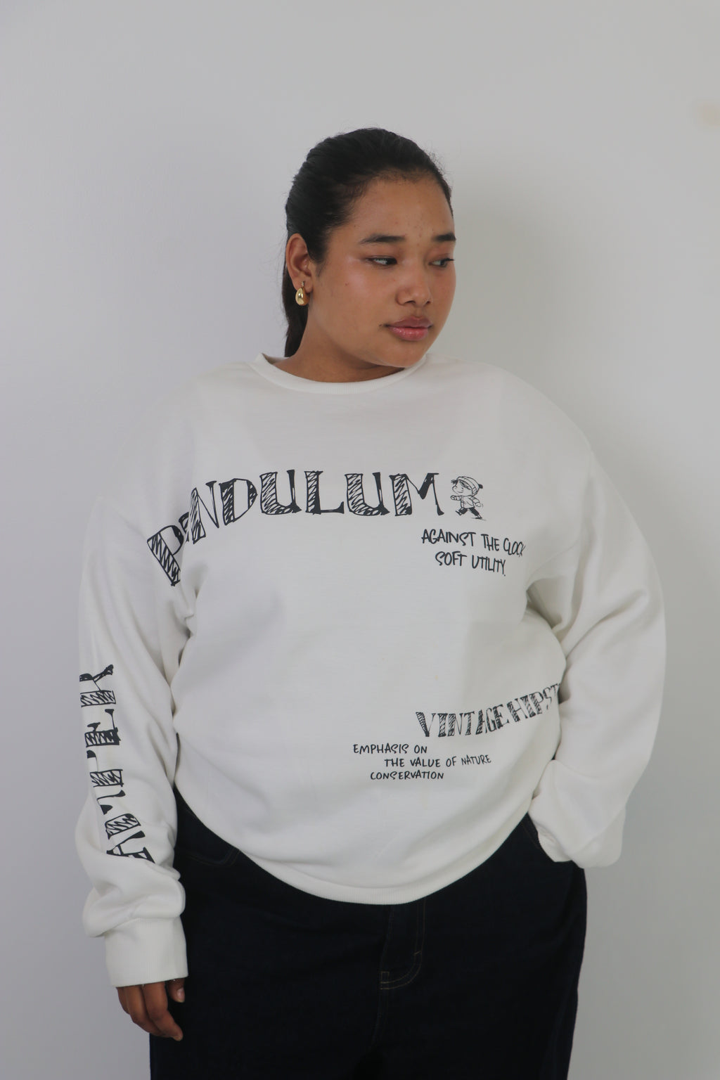 Sweatshirt