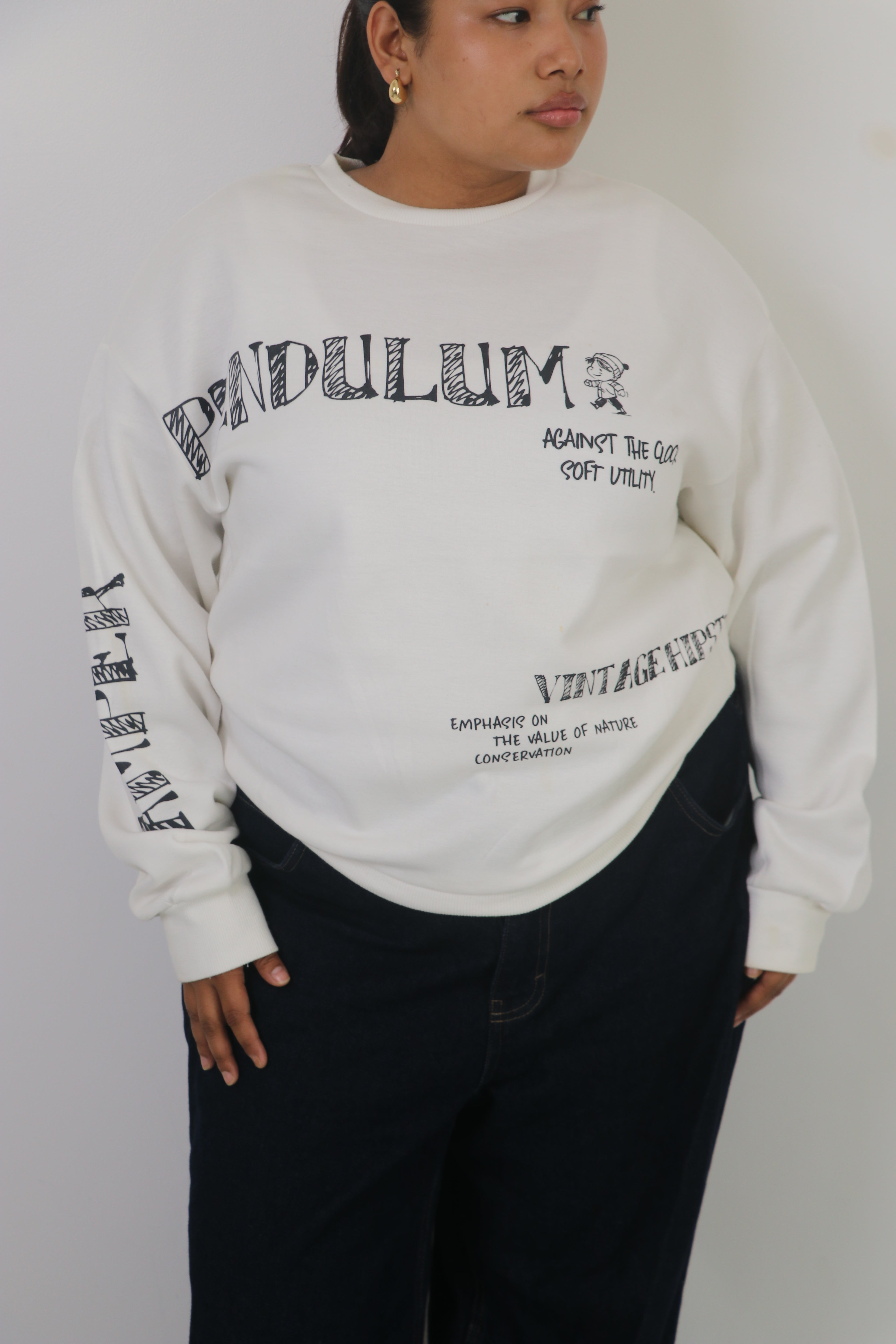 Sweatshirt