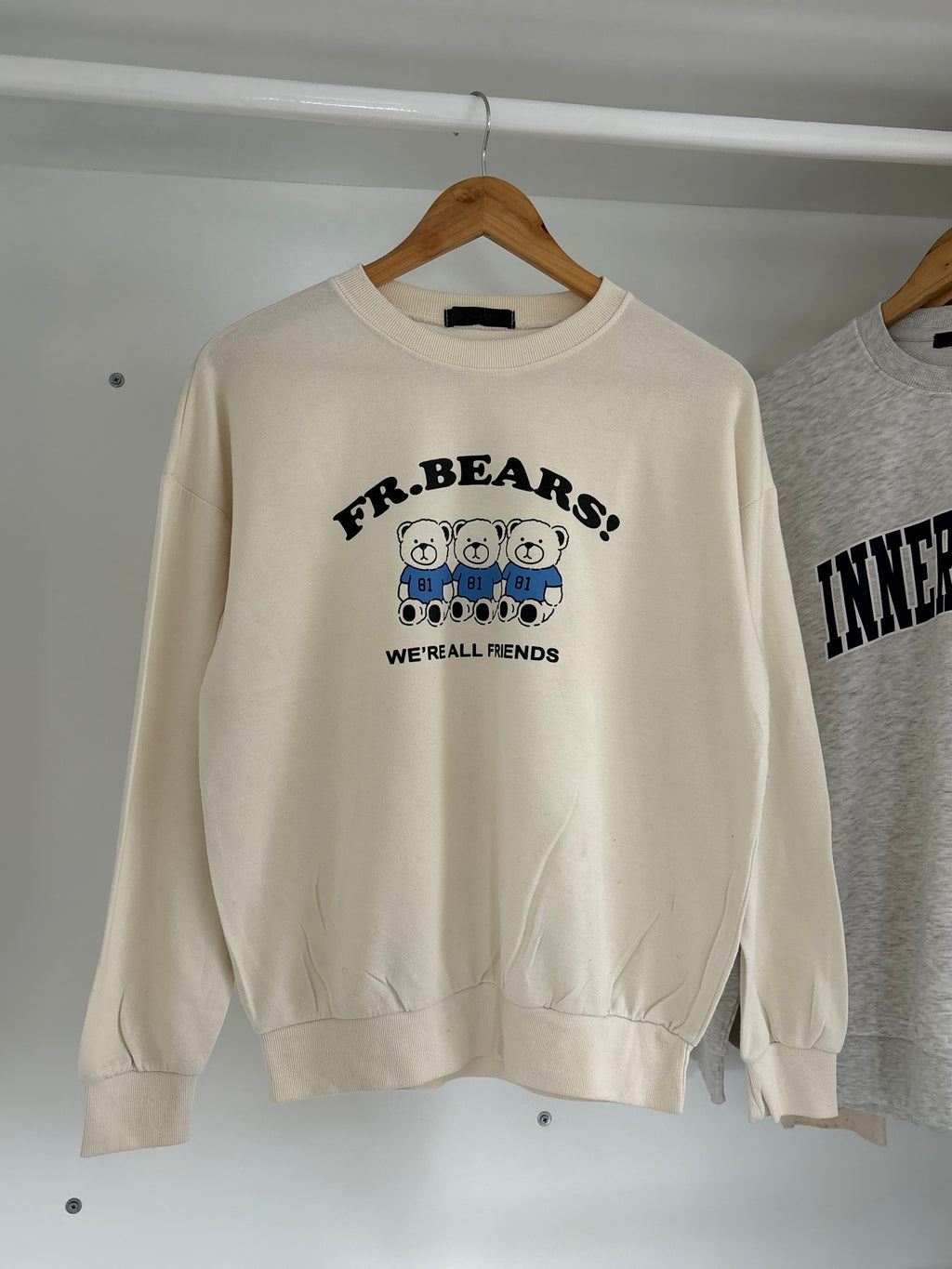 Graphic sweatshirt