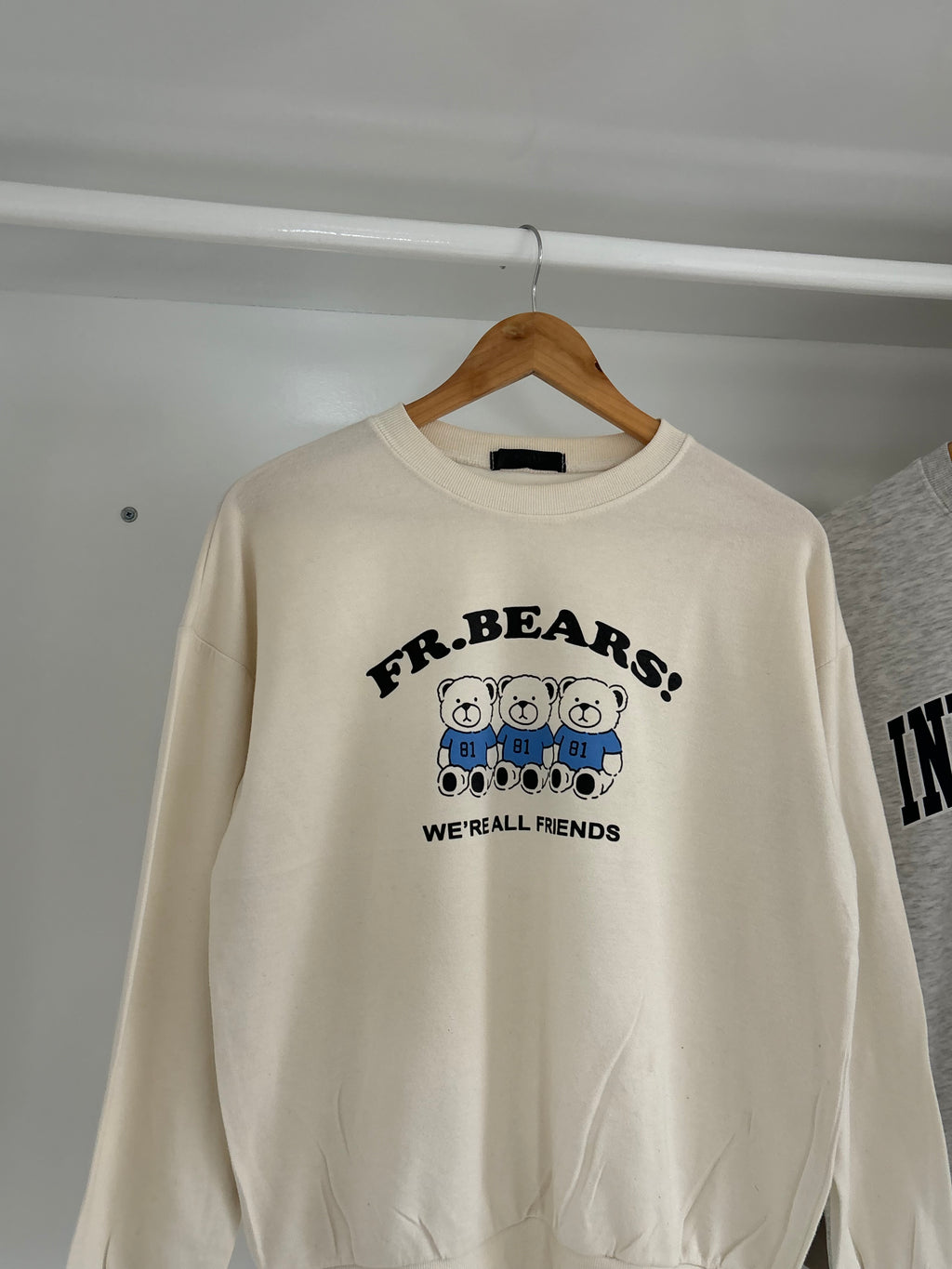 Graphic sweatshirt