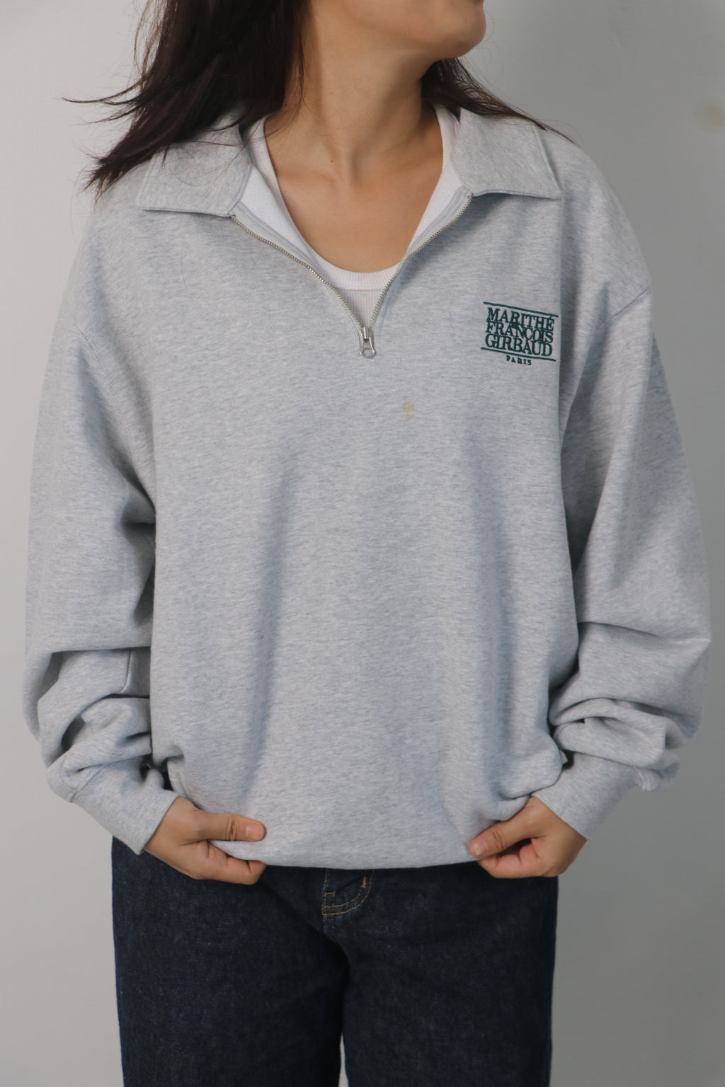 Half zippersweatshirt