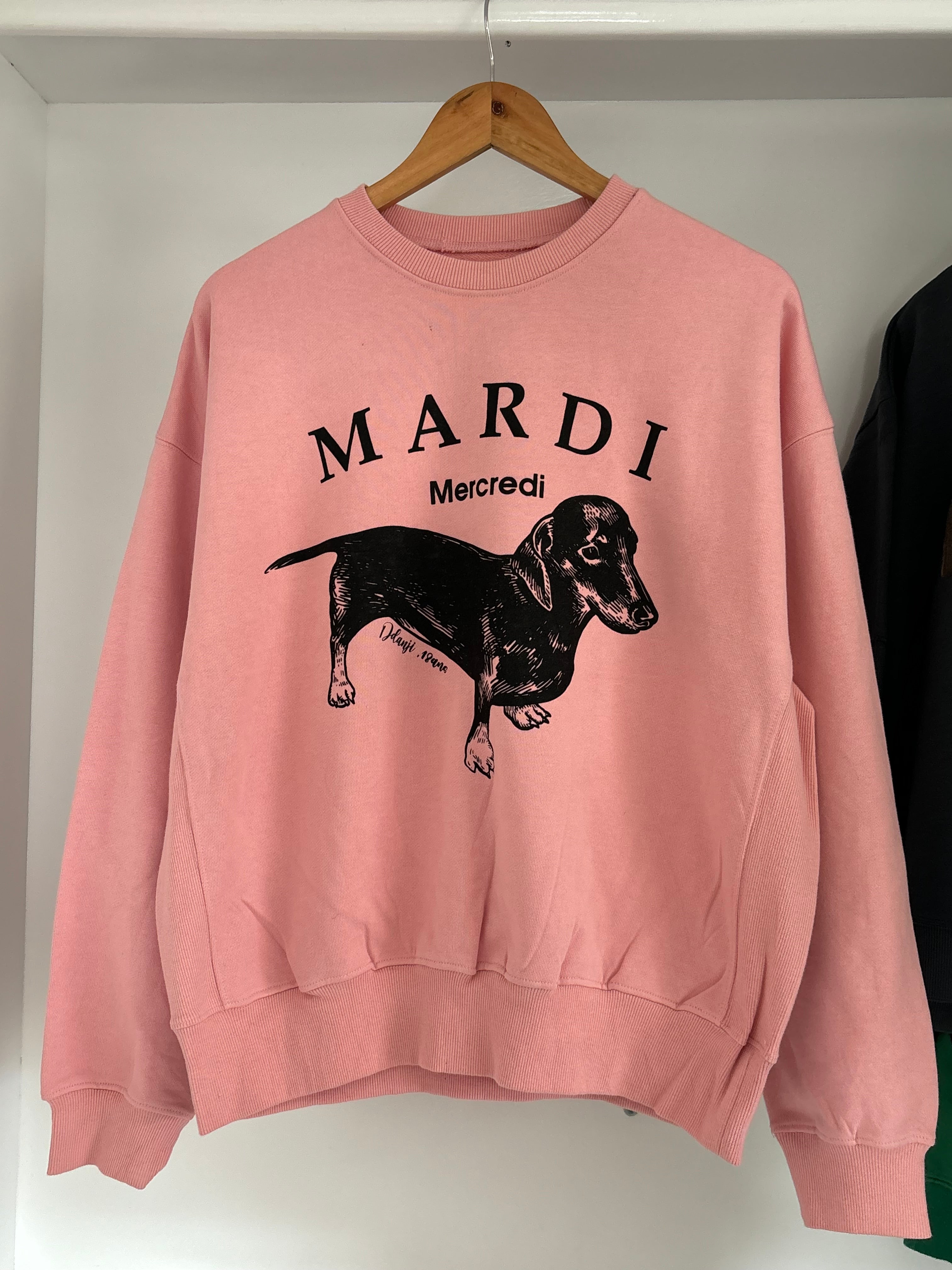 Graphic sweatshirt