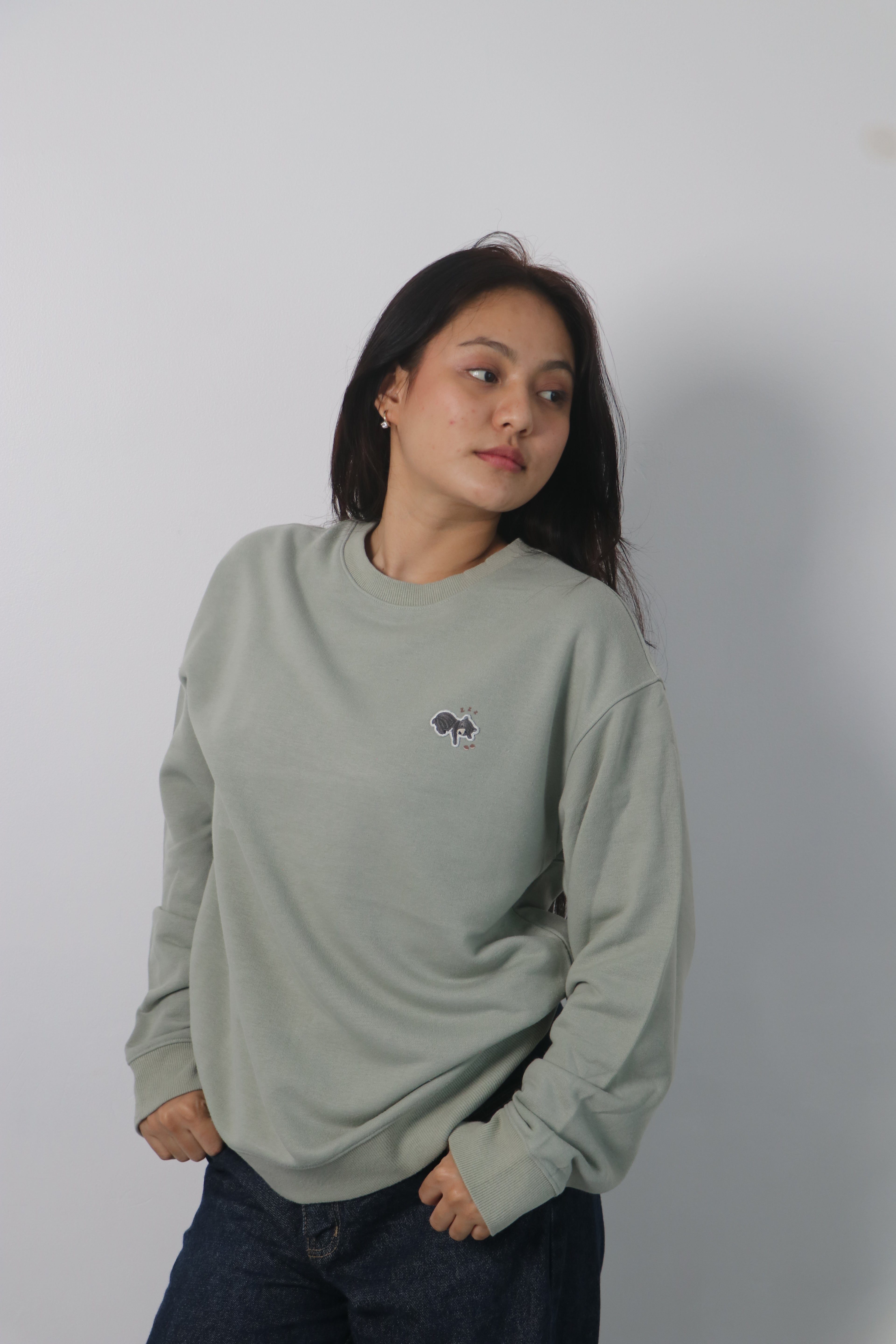Sweatshirt