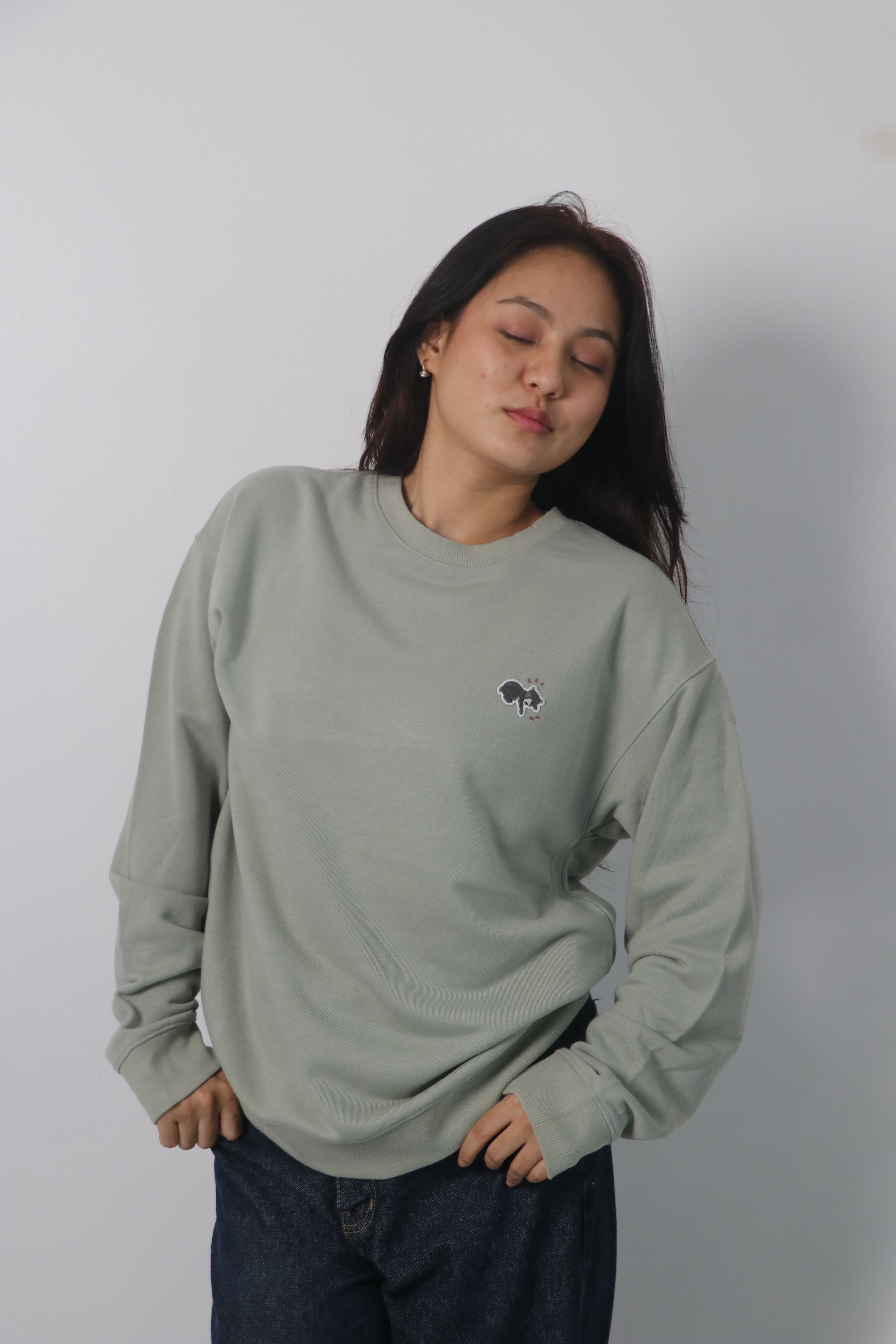 Sweatshirt