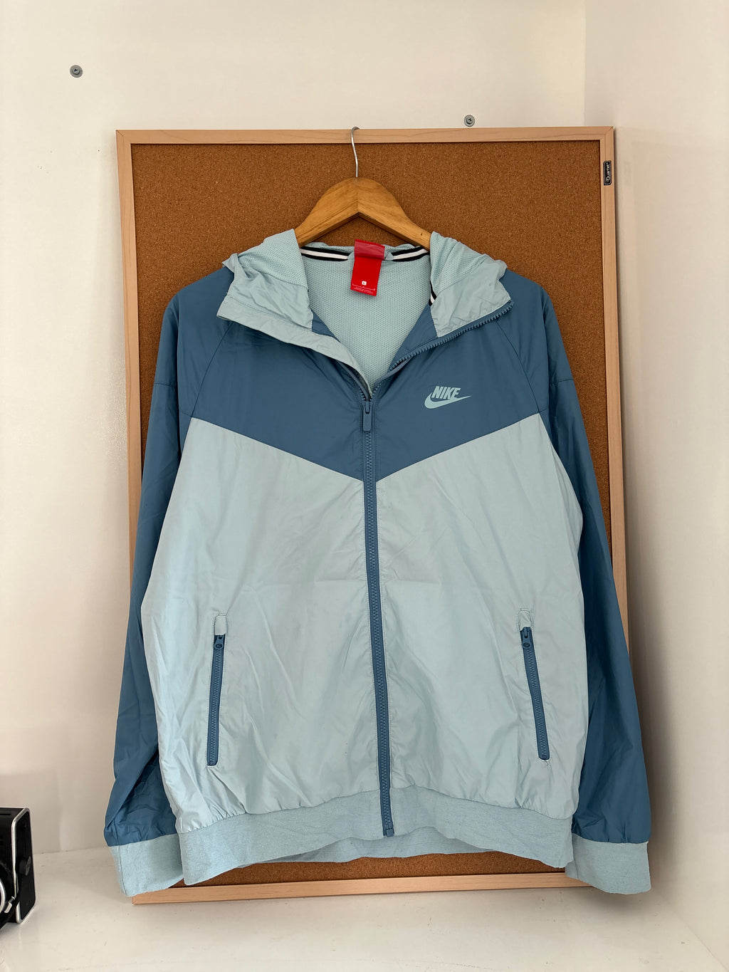 Nike windbreaker jacket