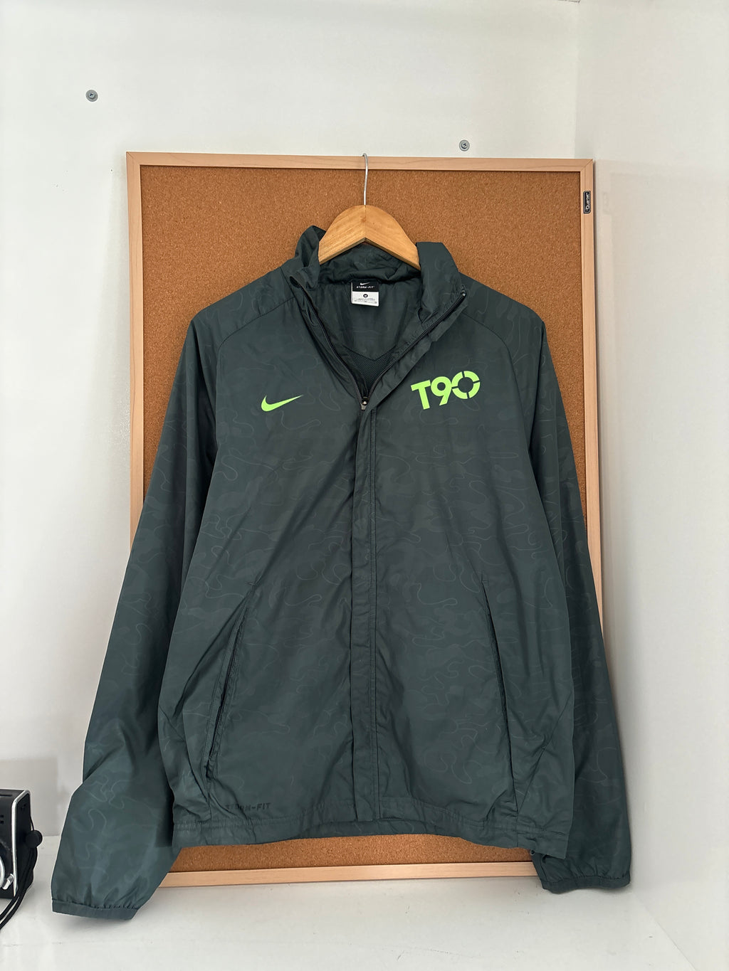 Nike T90 (Total 90) Dri-FIT lightweight Jacket