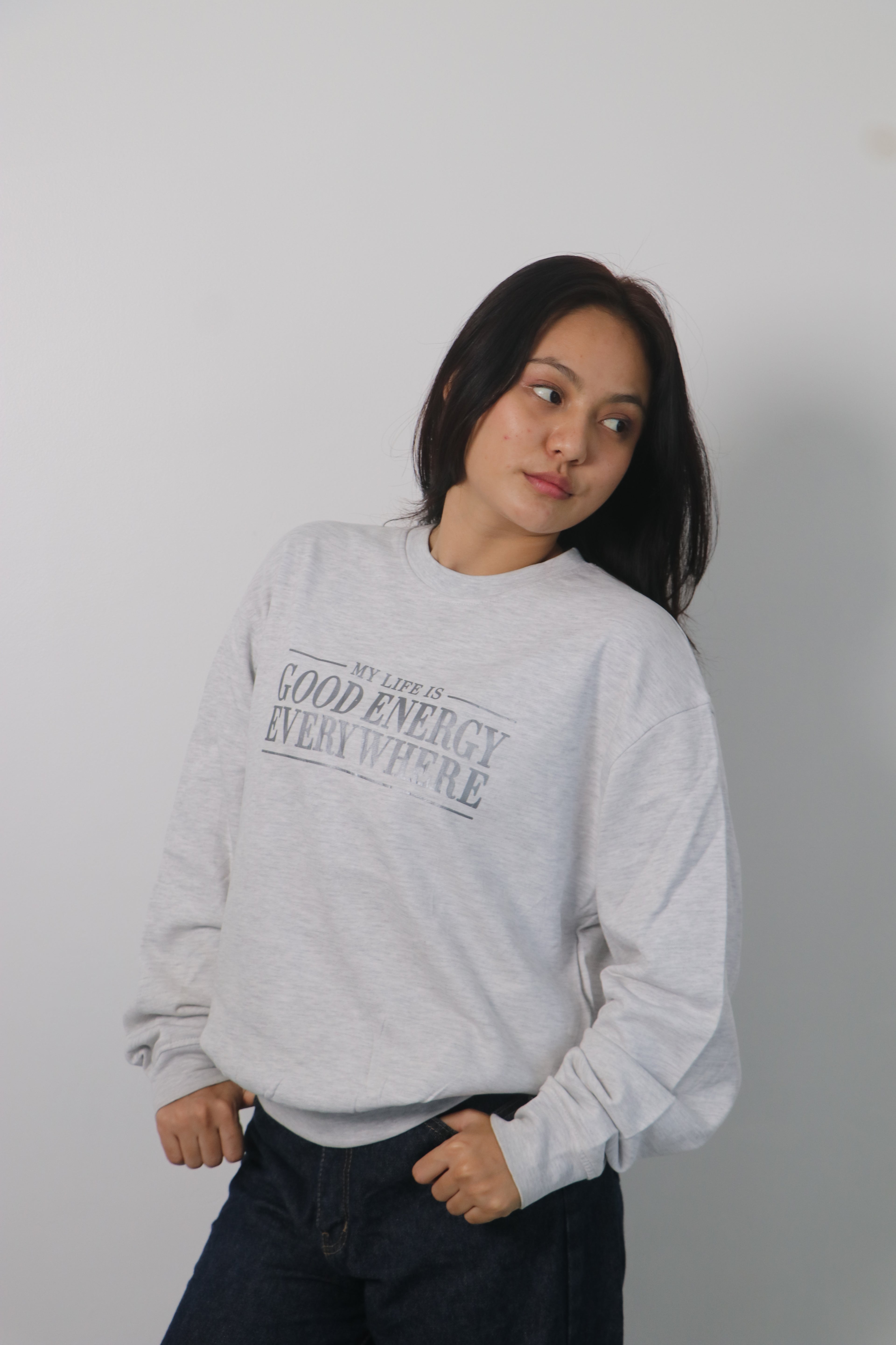Sweatshirt