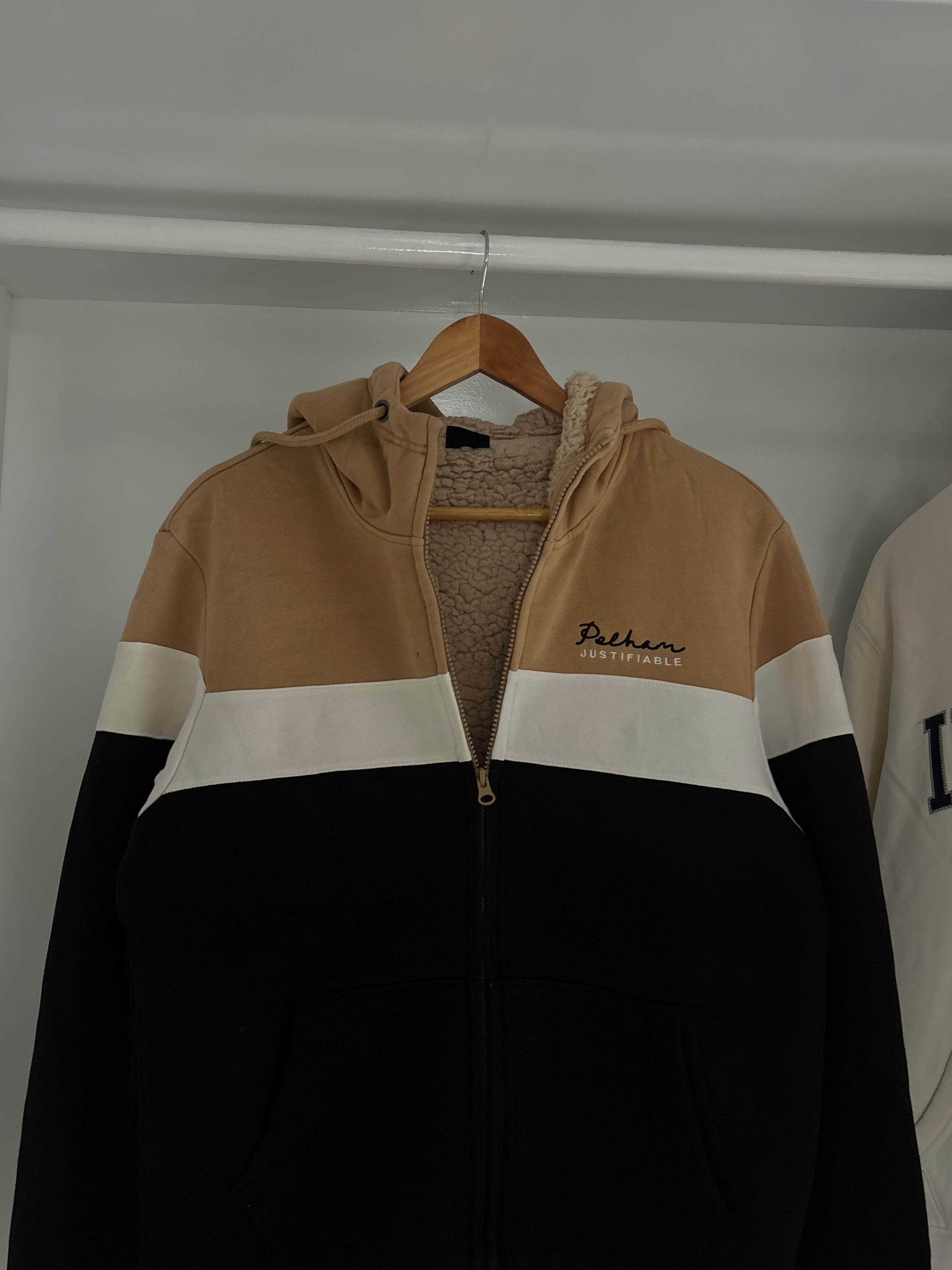 Authentic zipper hoodie.