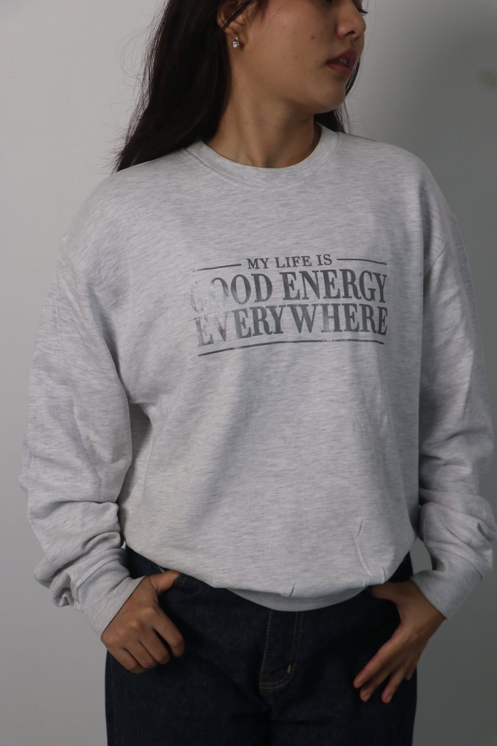 Sweatshirt