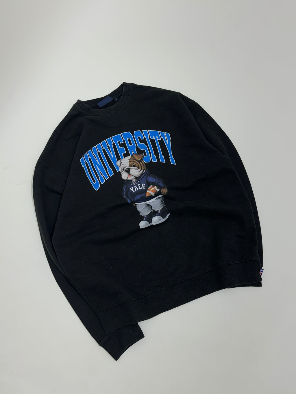 Yale sweatshirt