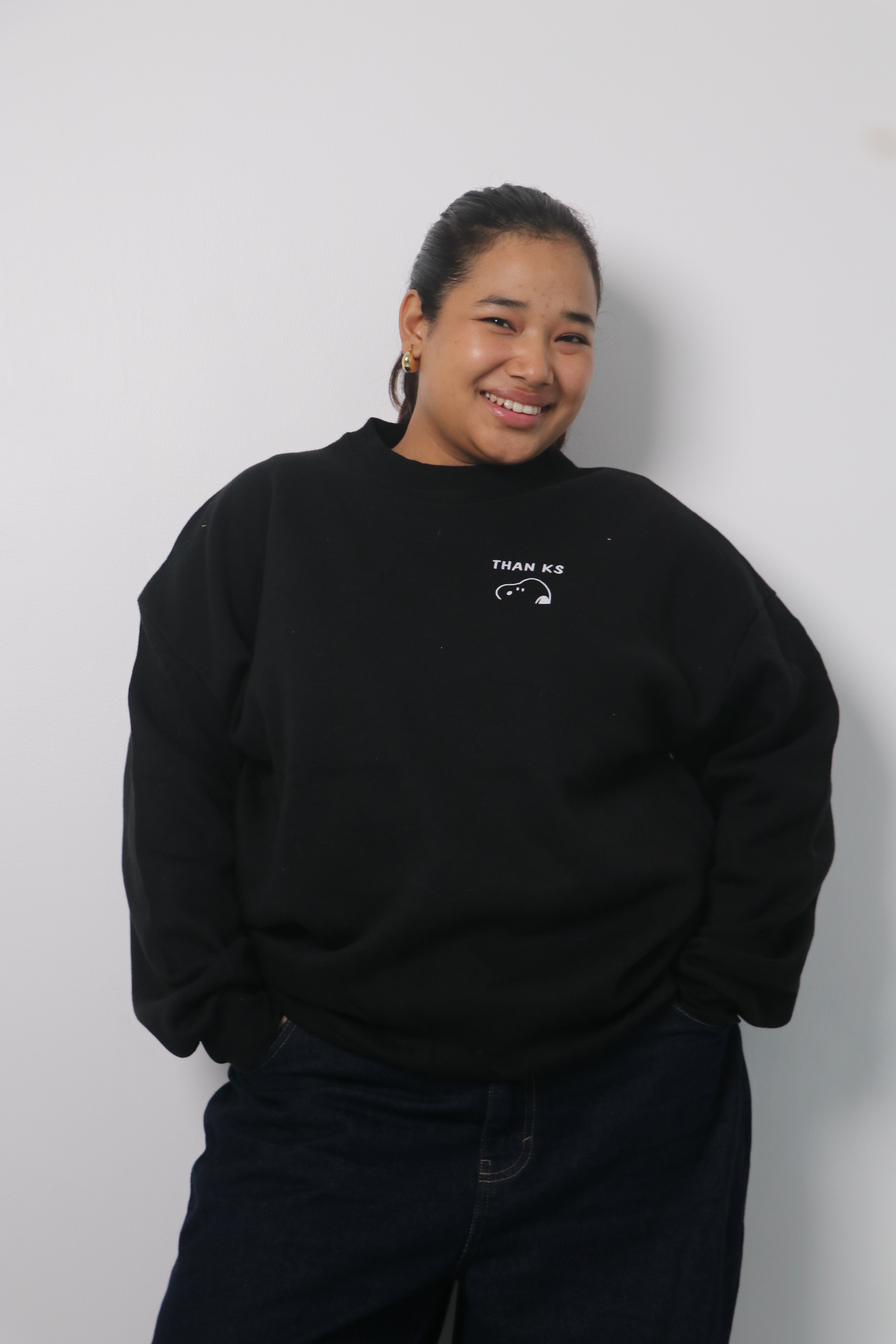Sweatshirt
