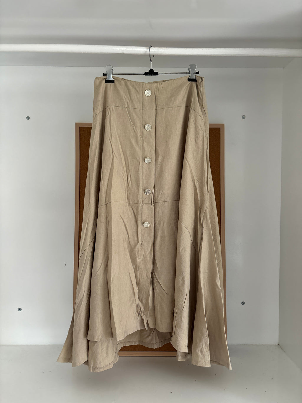 Beige skirt
