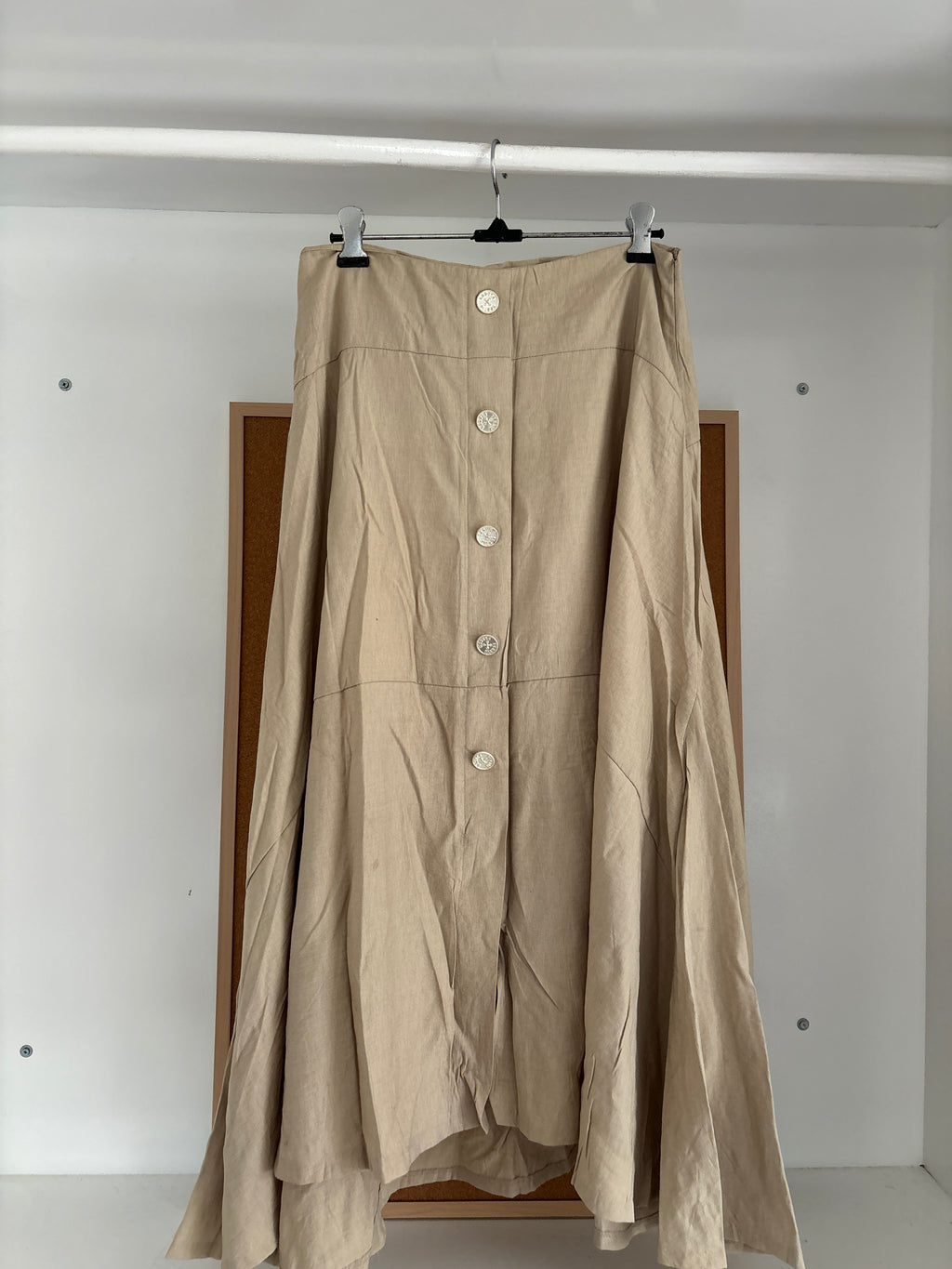 Beige skirt