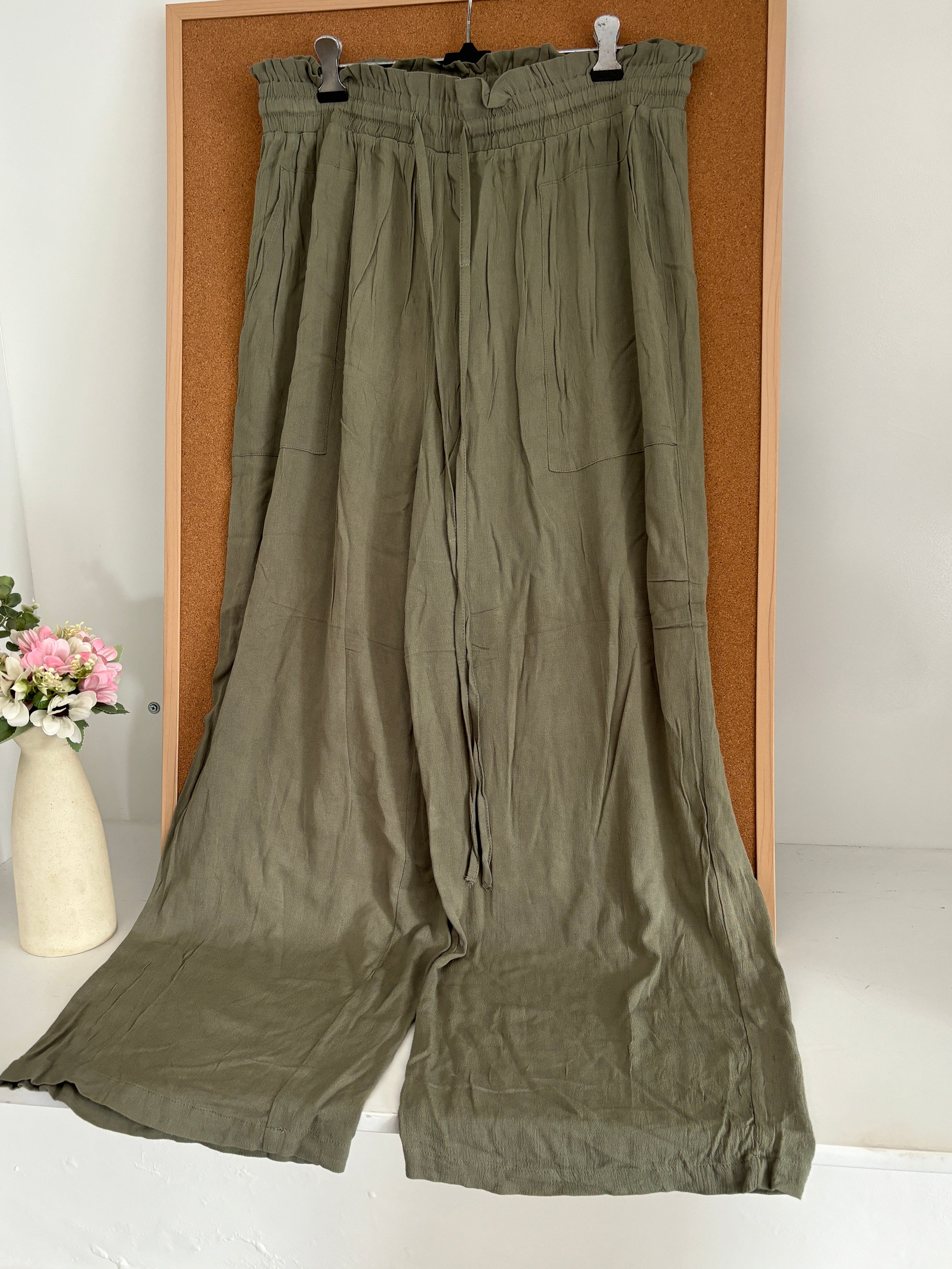 Green Linen trousers