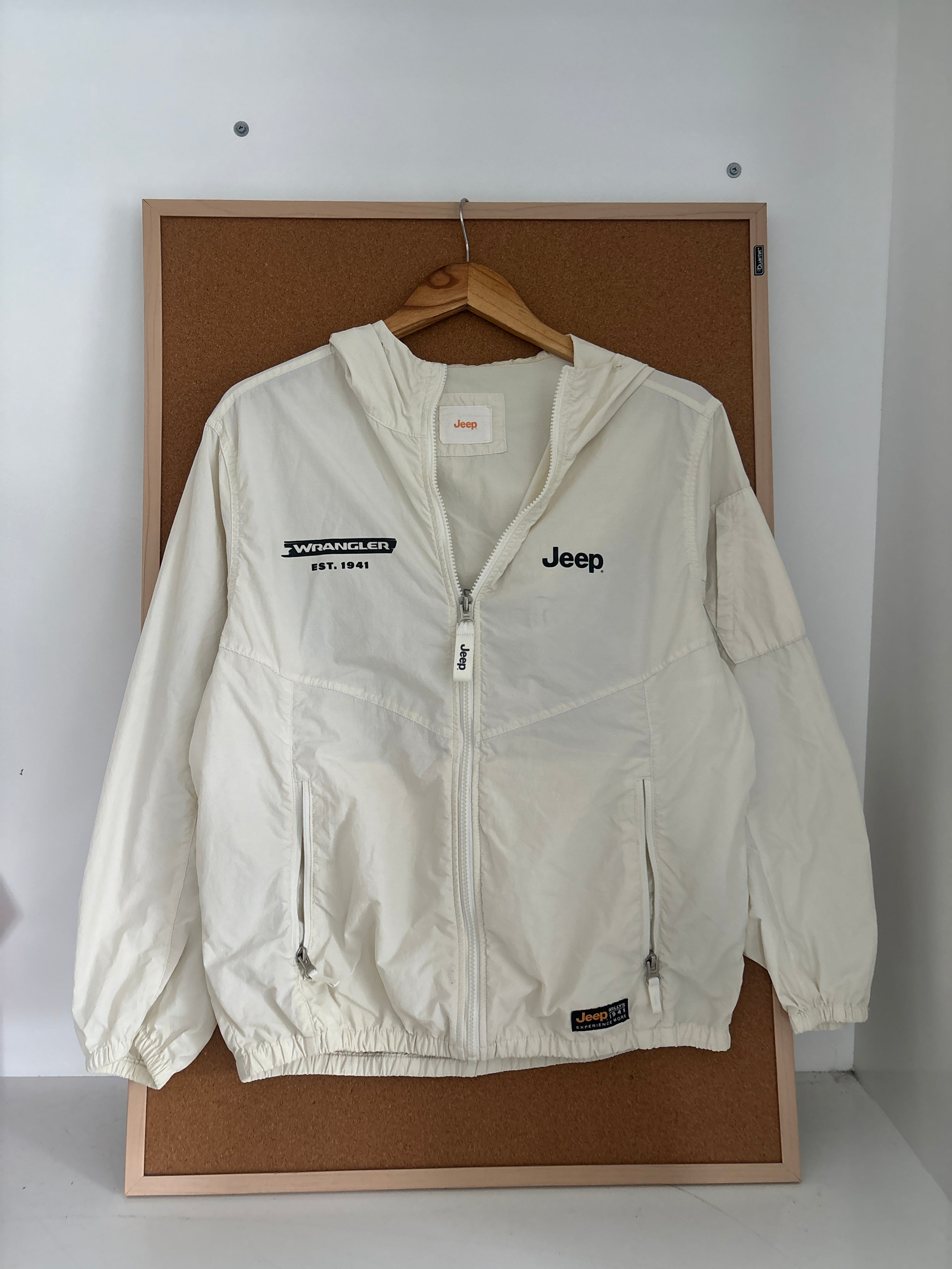 Jeep windbreaker
