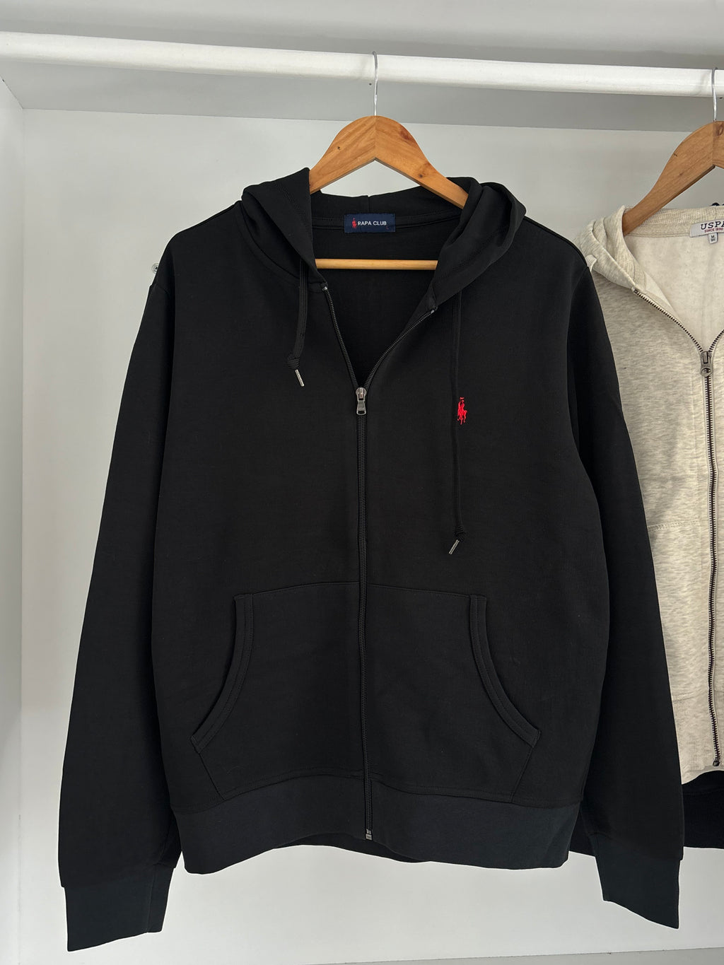 Authentic zipper hoodie.