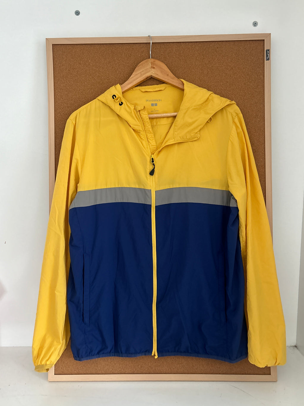 Uniqlo jacket(Jw anderson)