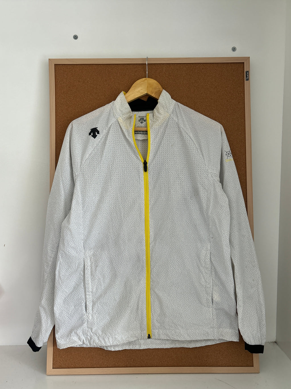 Descente sports jacket