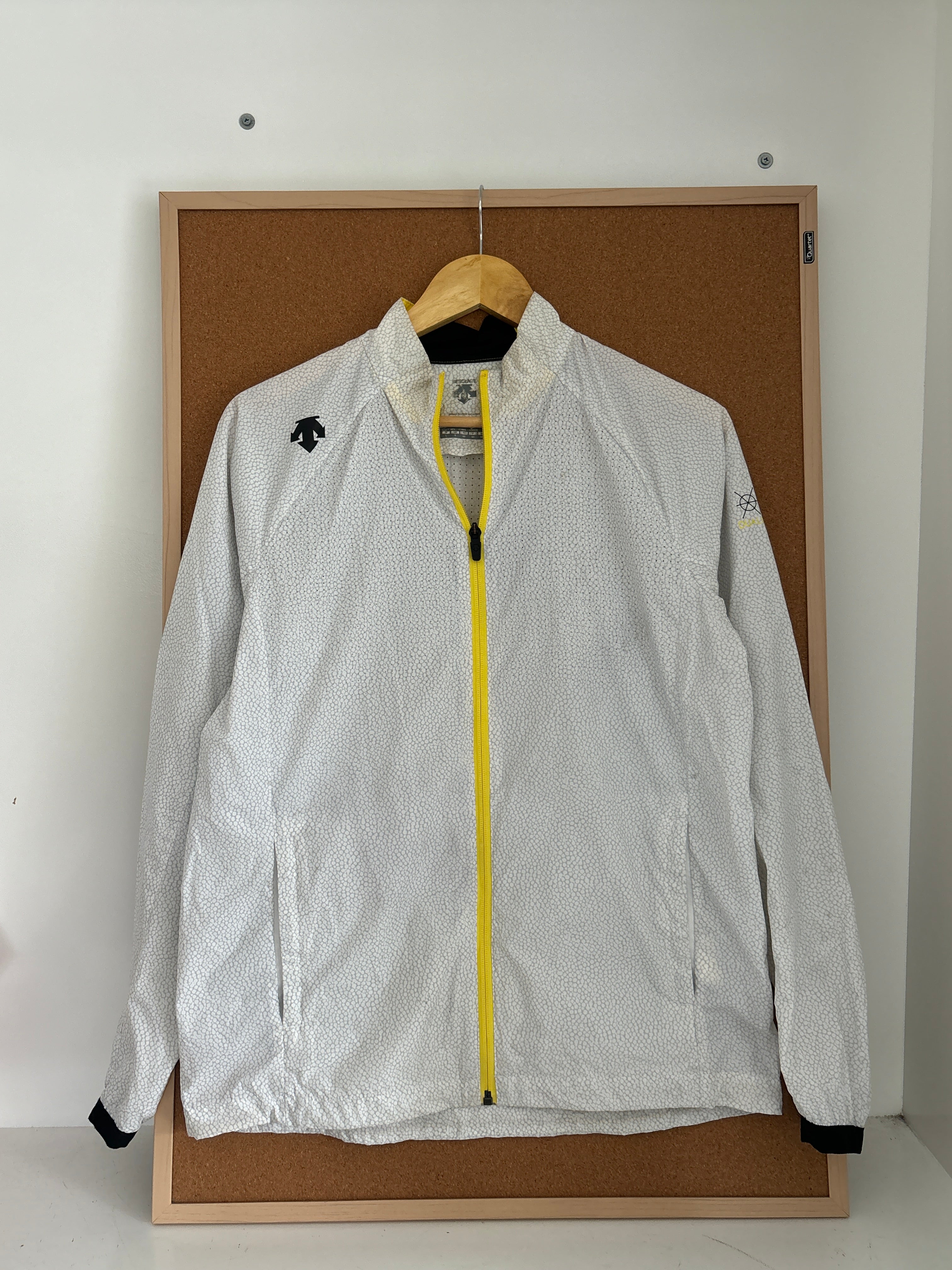 Descente sports jacket