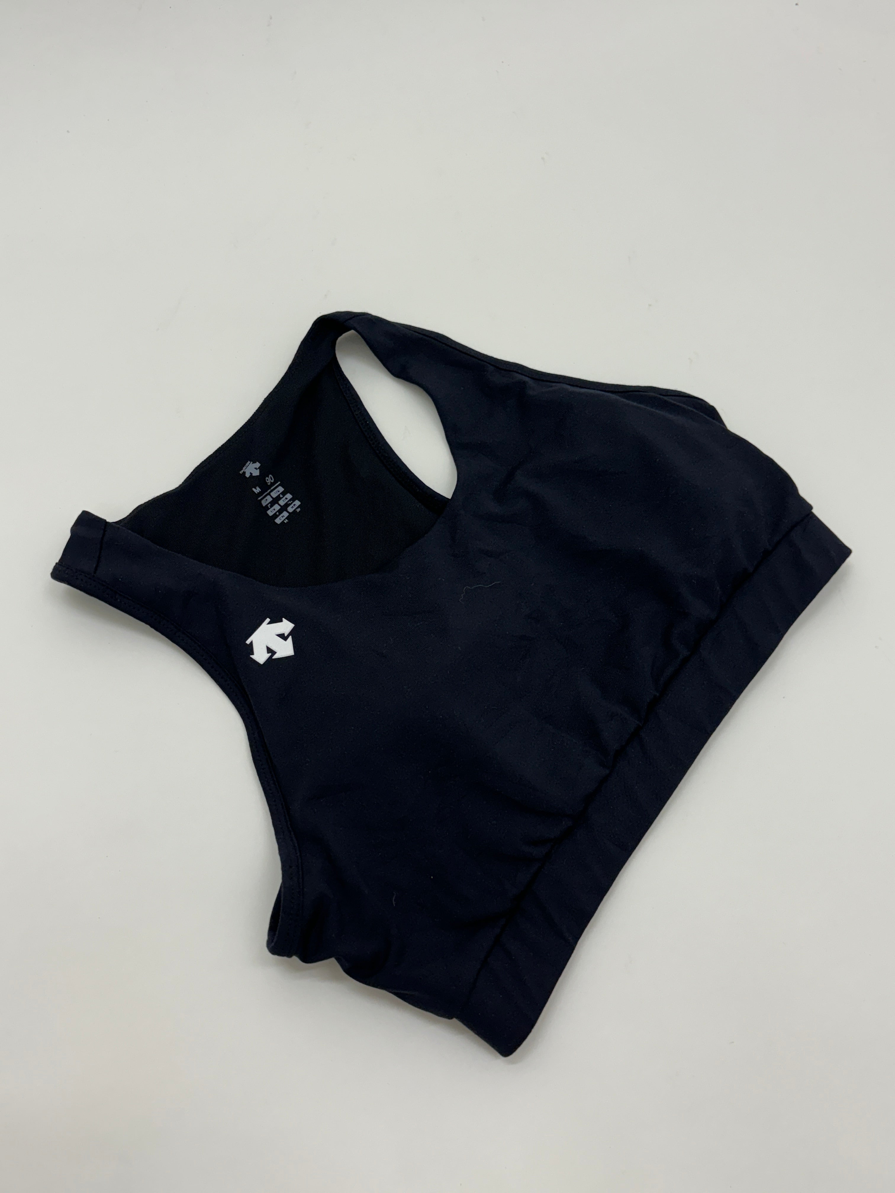 Descente Sports bra