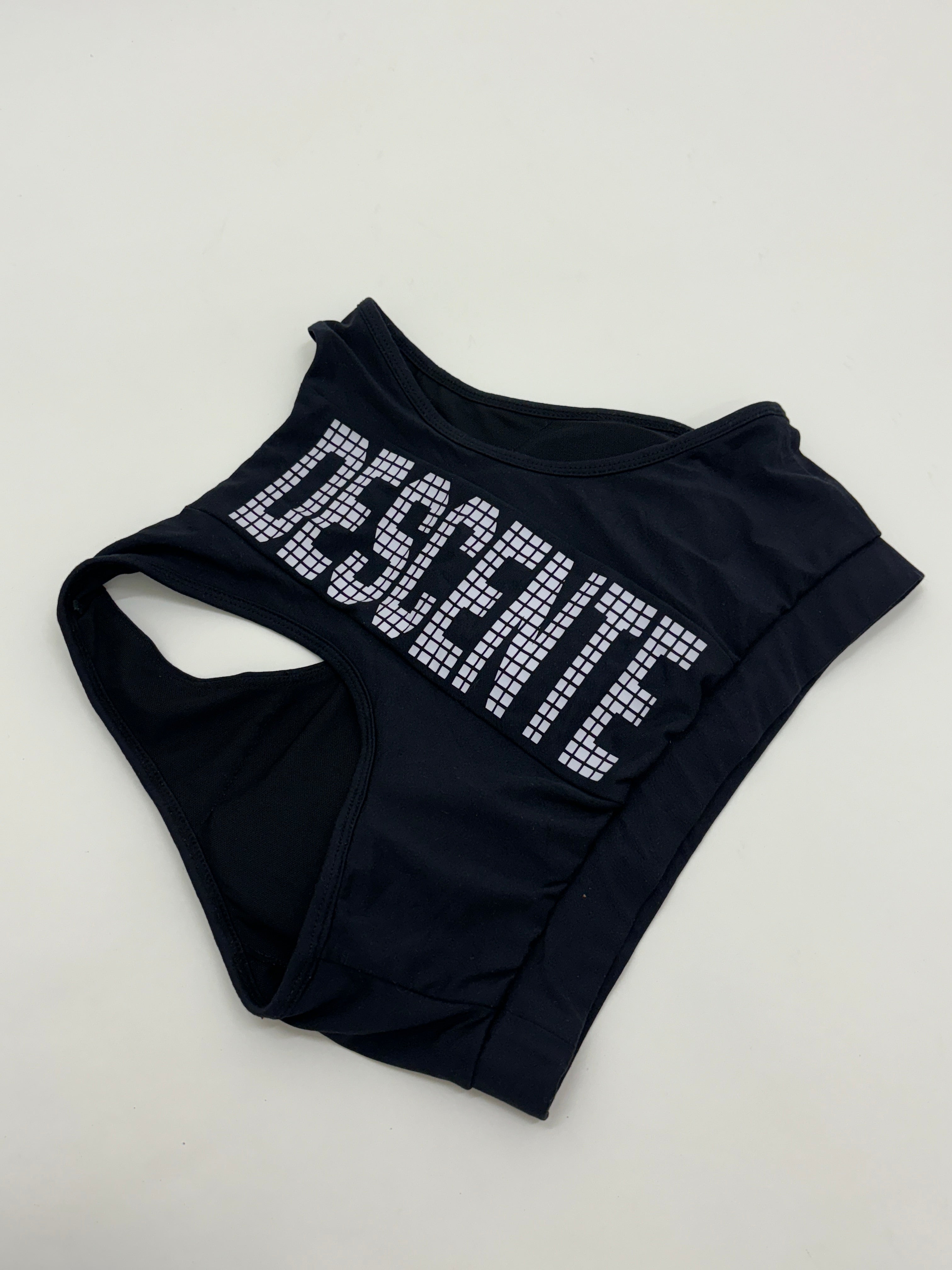 Descente Sports bra