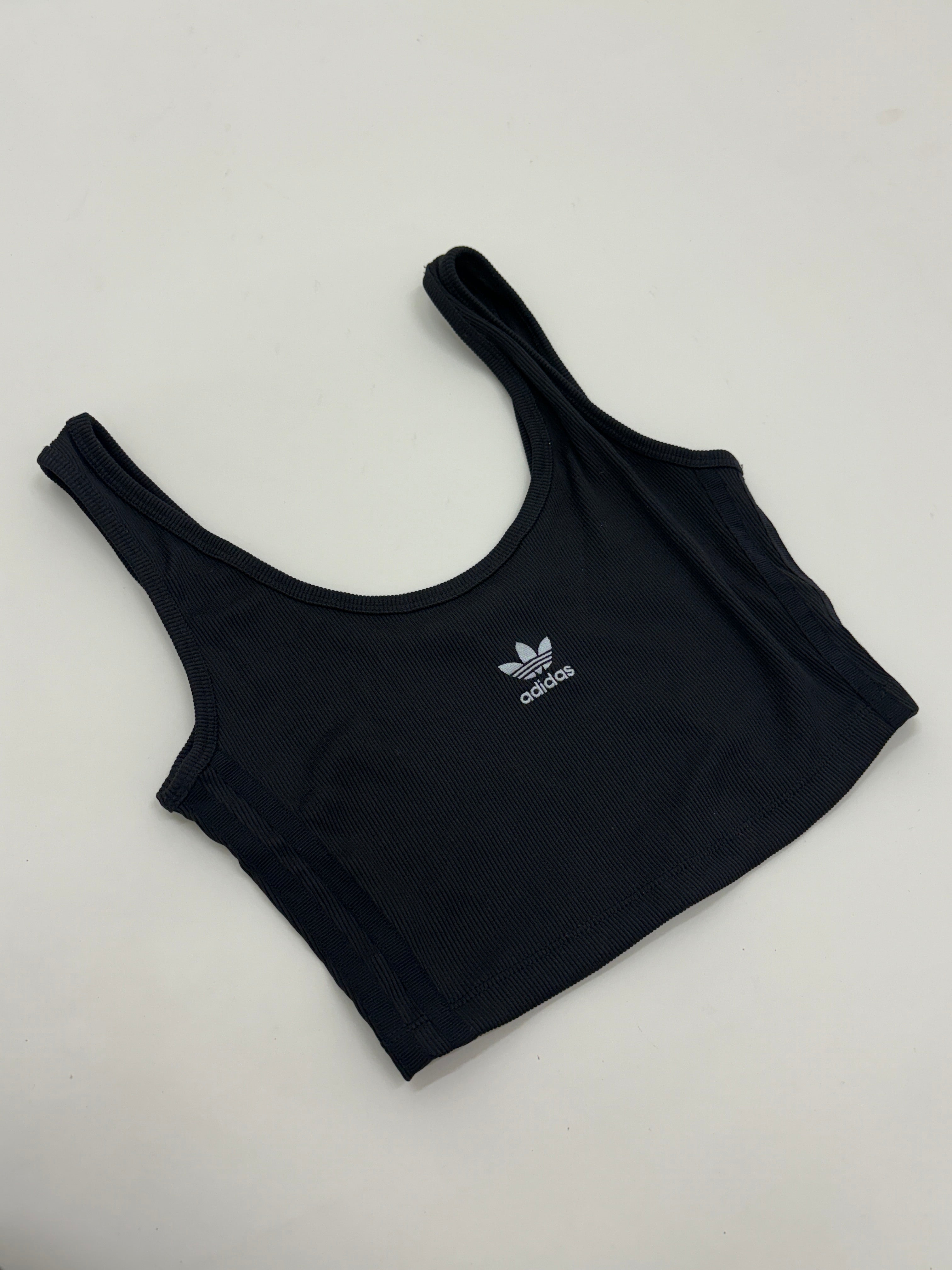 Adidas crop tanktop