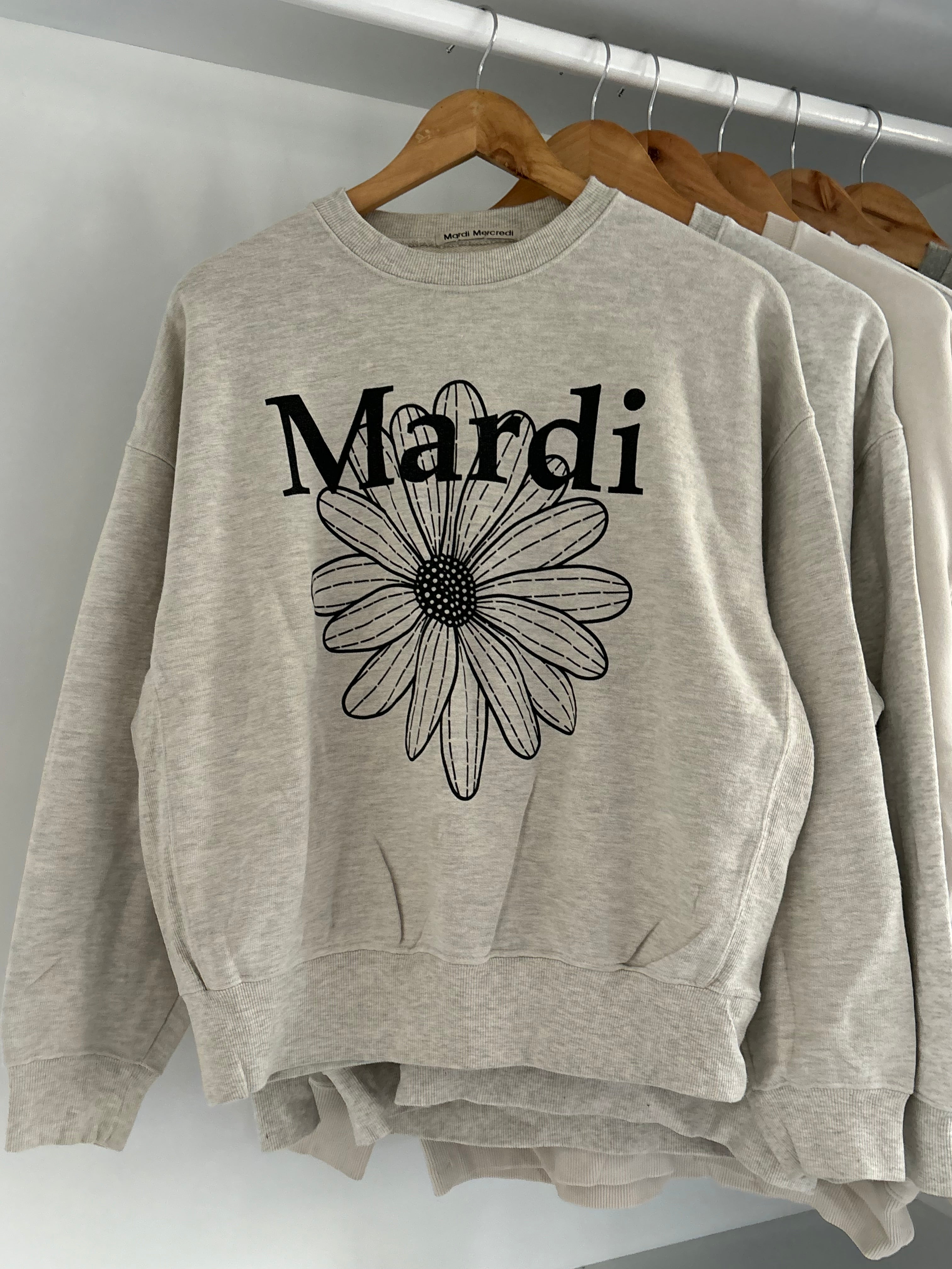 Graphic sweatshirt