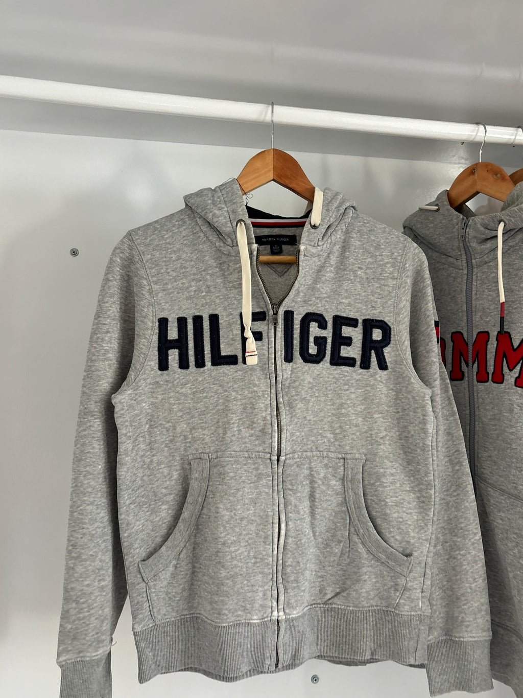 Tommy hilfigher zipper hoodie.