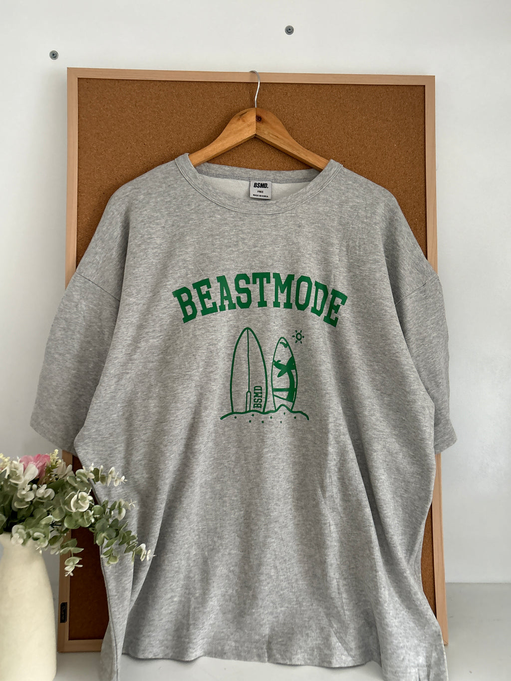 Graphic tshirt