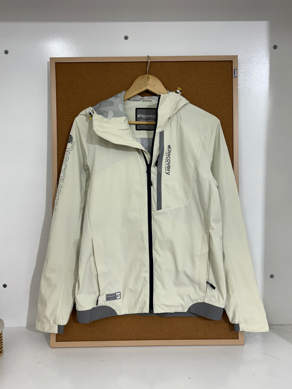 Discovery trekking ( waterproof ) jacket