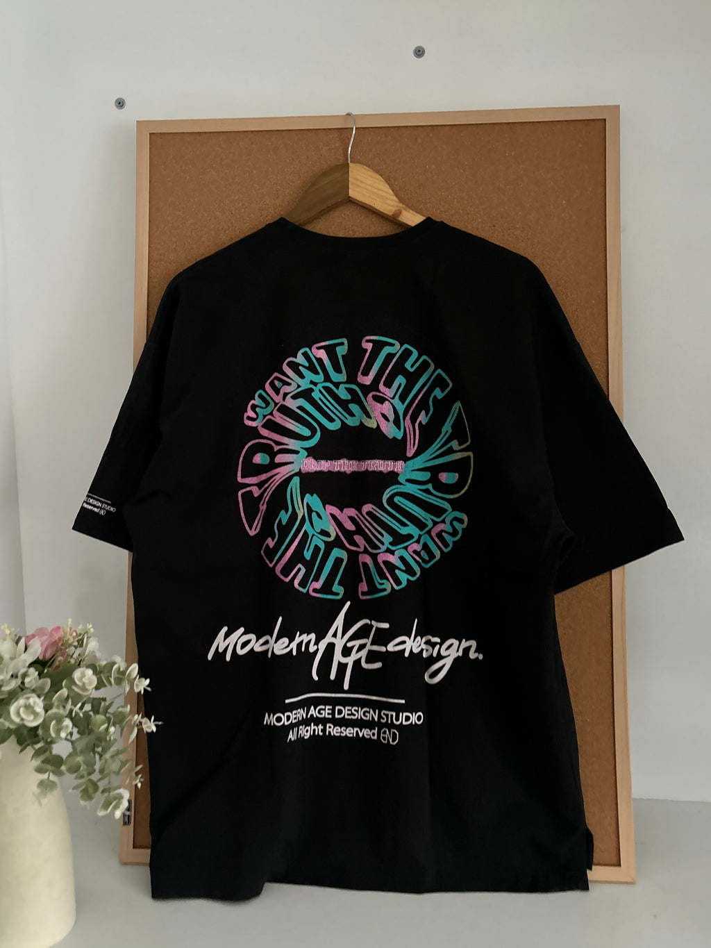 Graphic tshirt