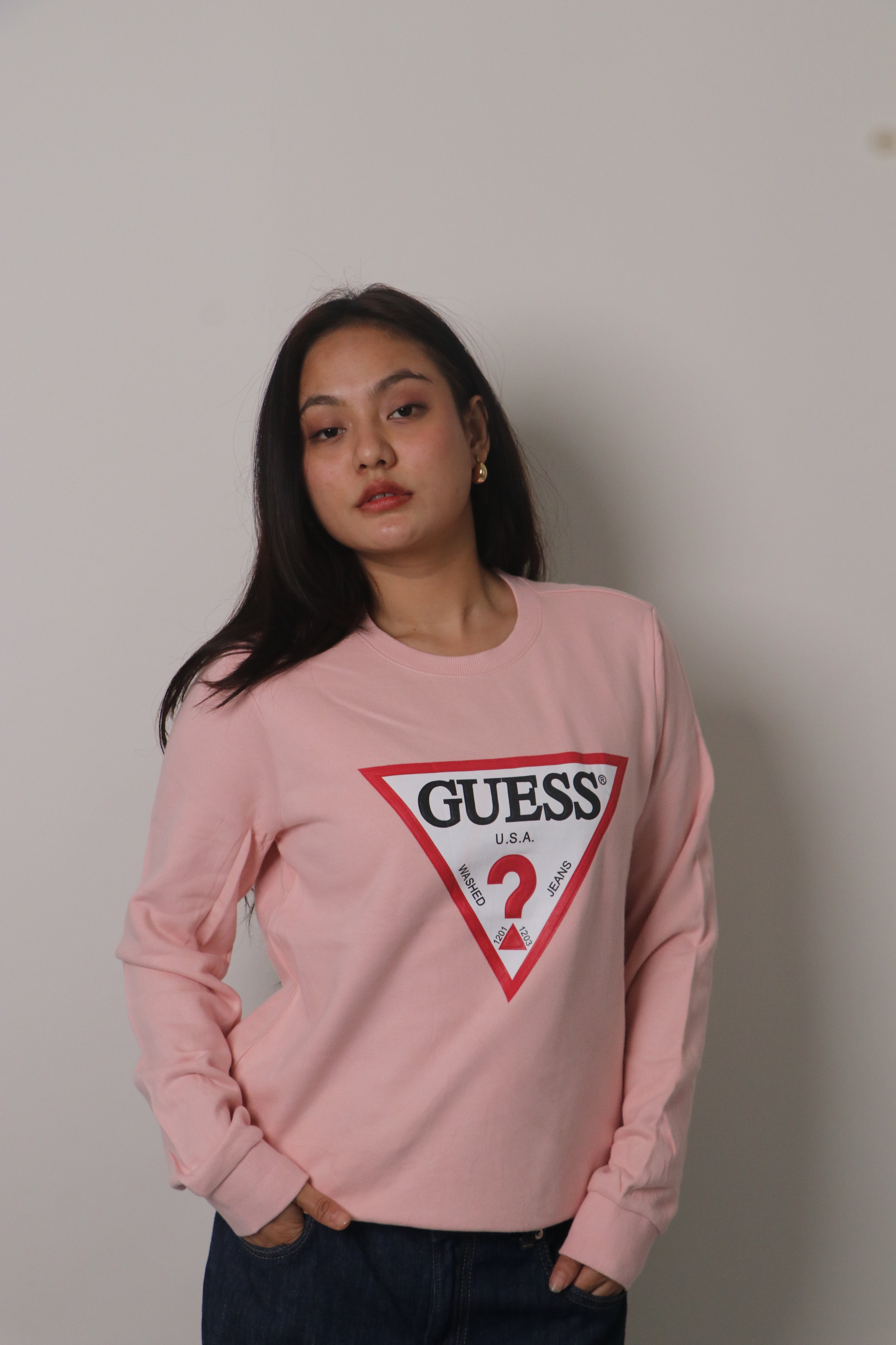 Guess Sweatshirt