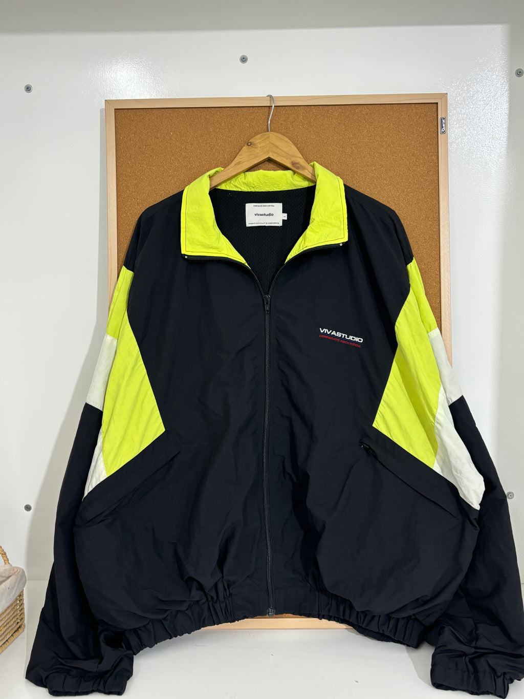 Vivastudio bomber jacket