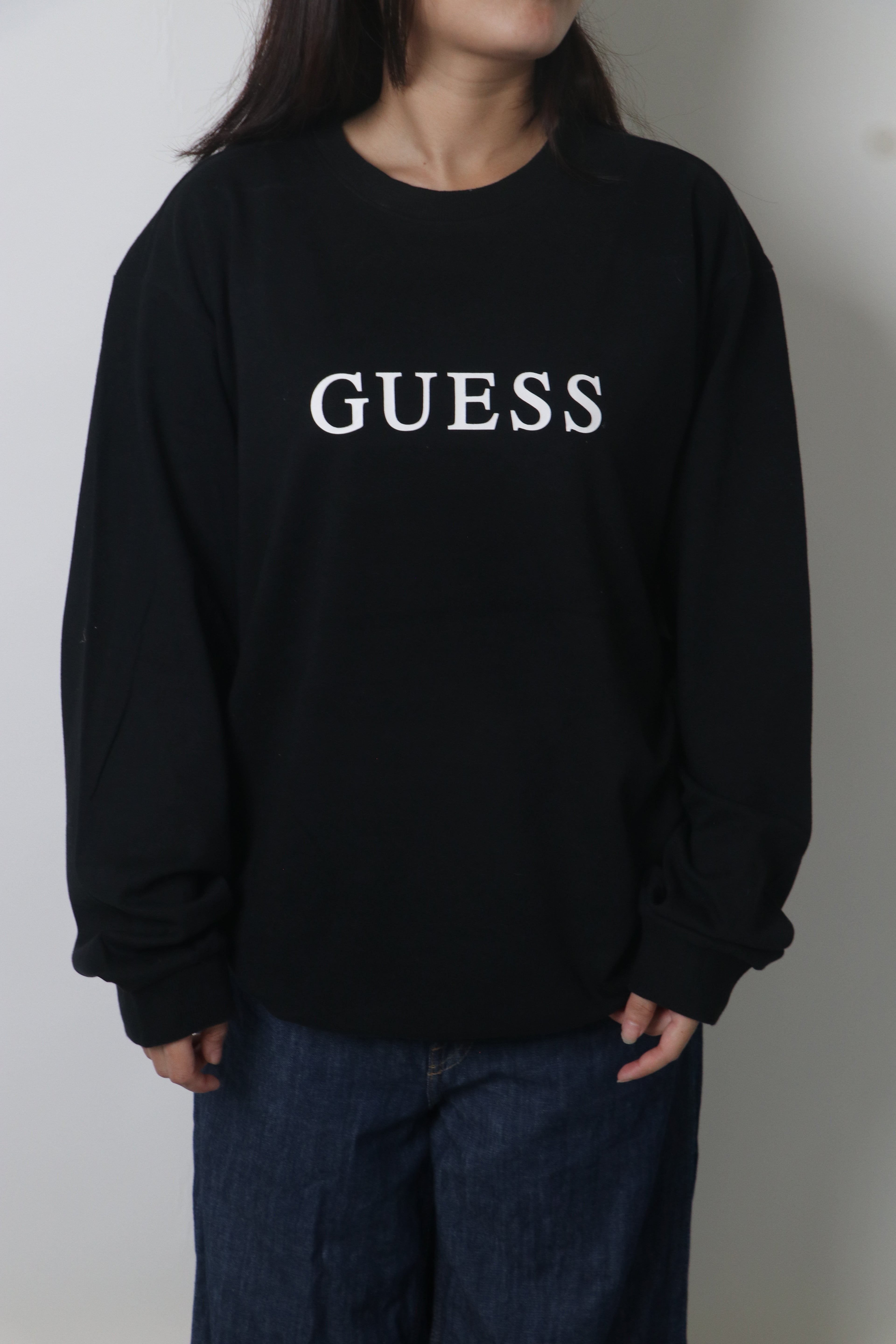 Guess Sweatshirt
