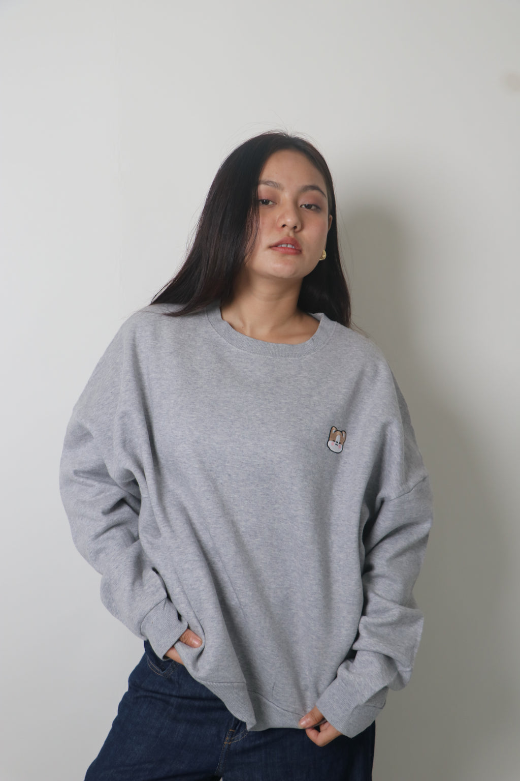 Sweatshirt