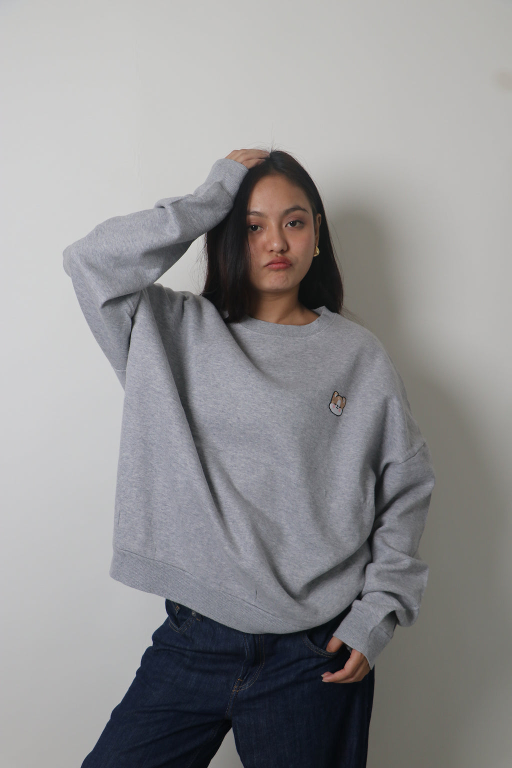 Sweatshirt