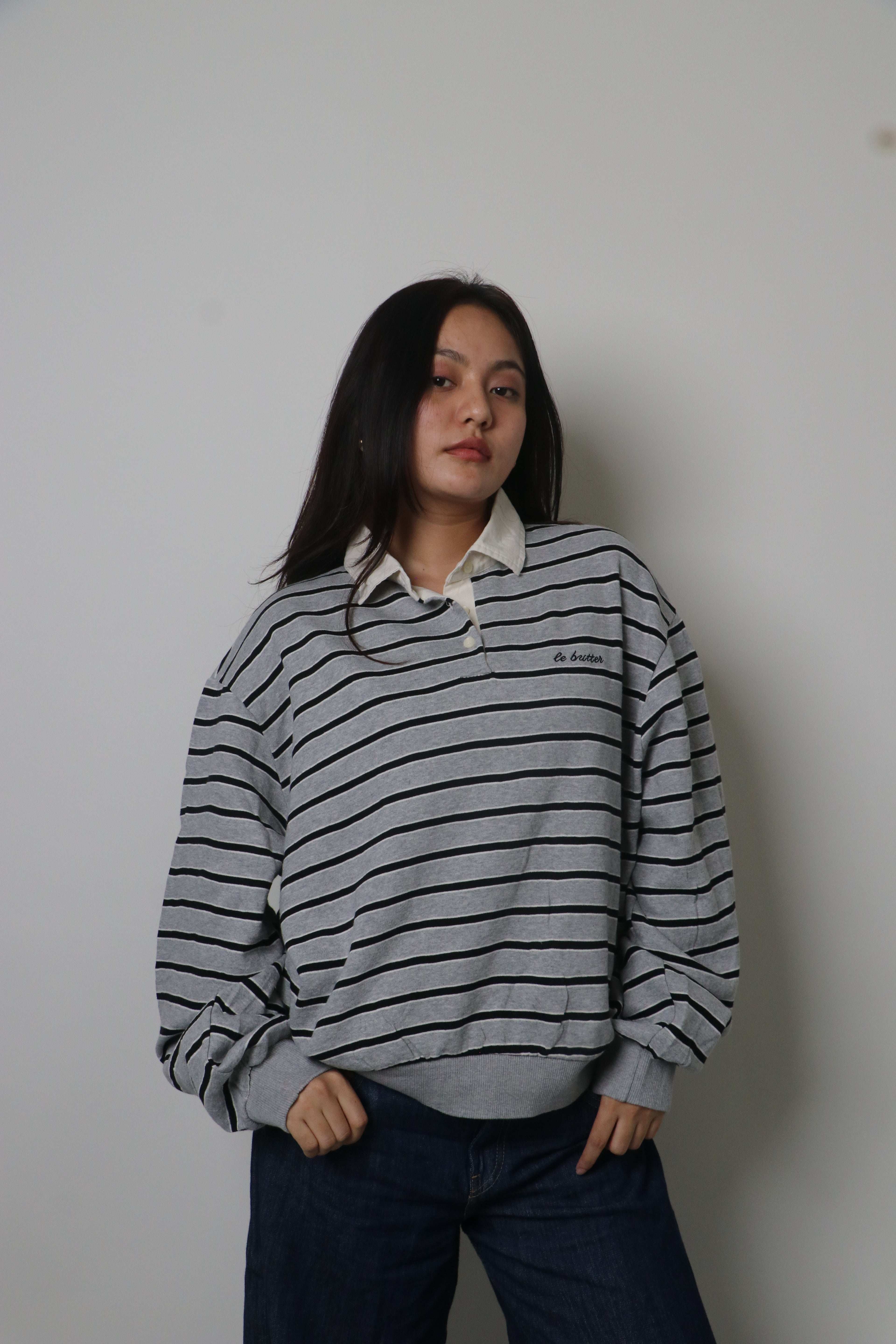 Half buttoned Sweatshirt