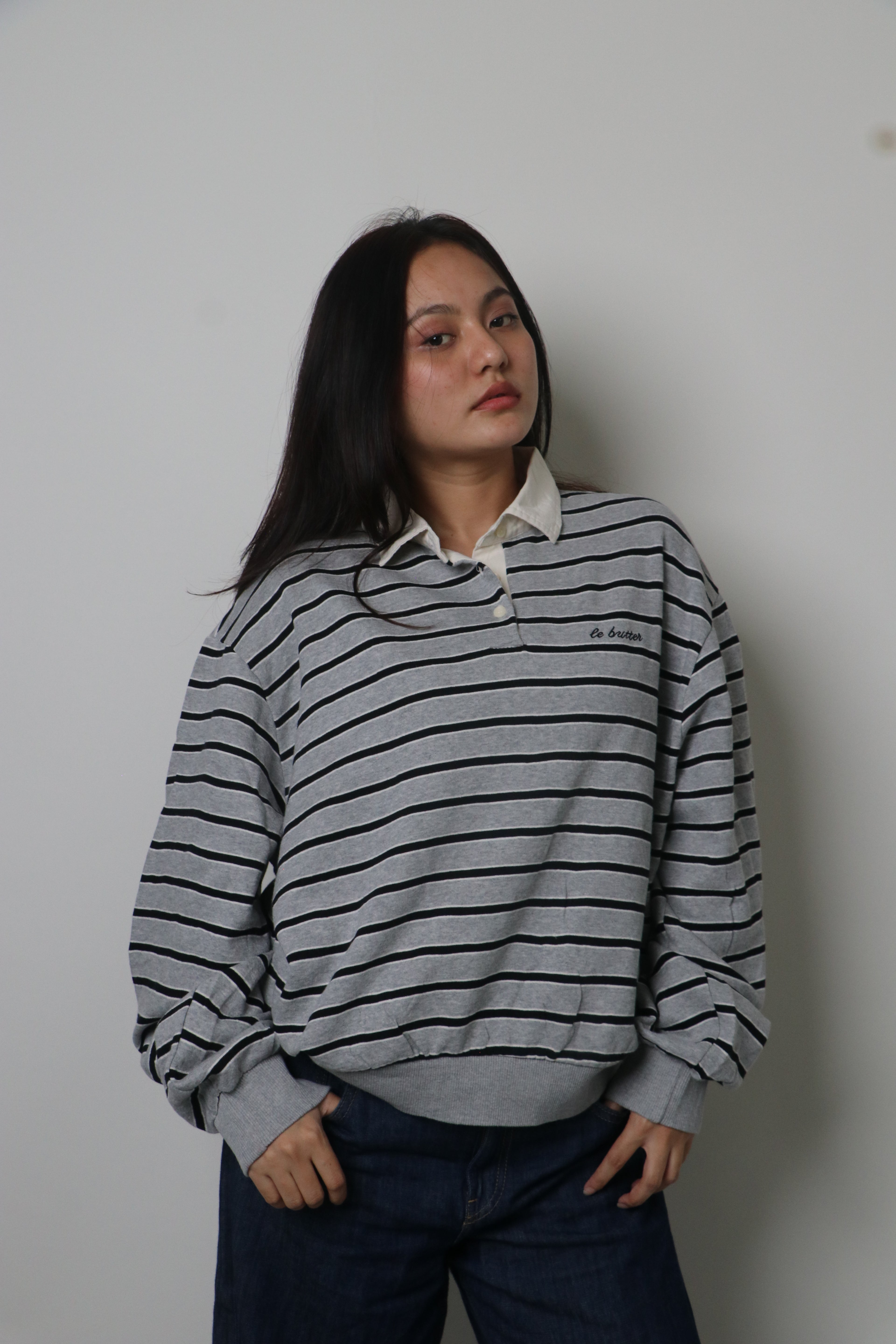 Half buttoned Sweatshirt