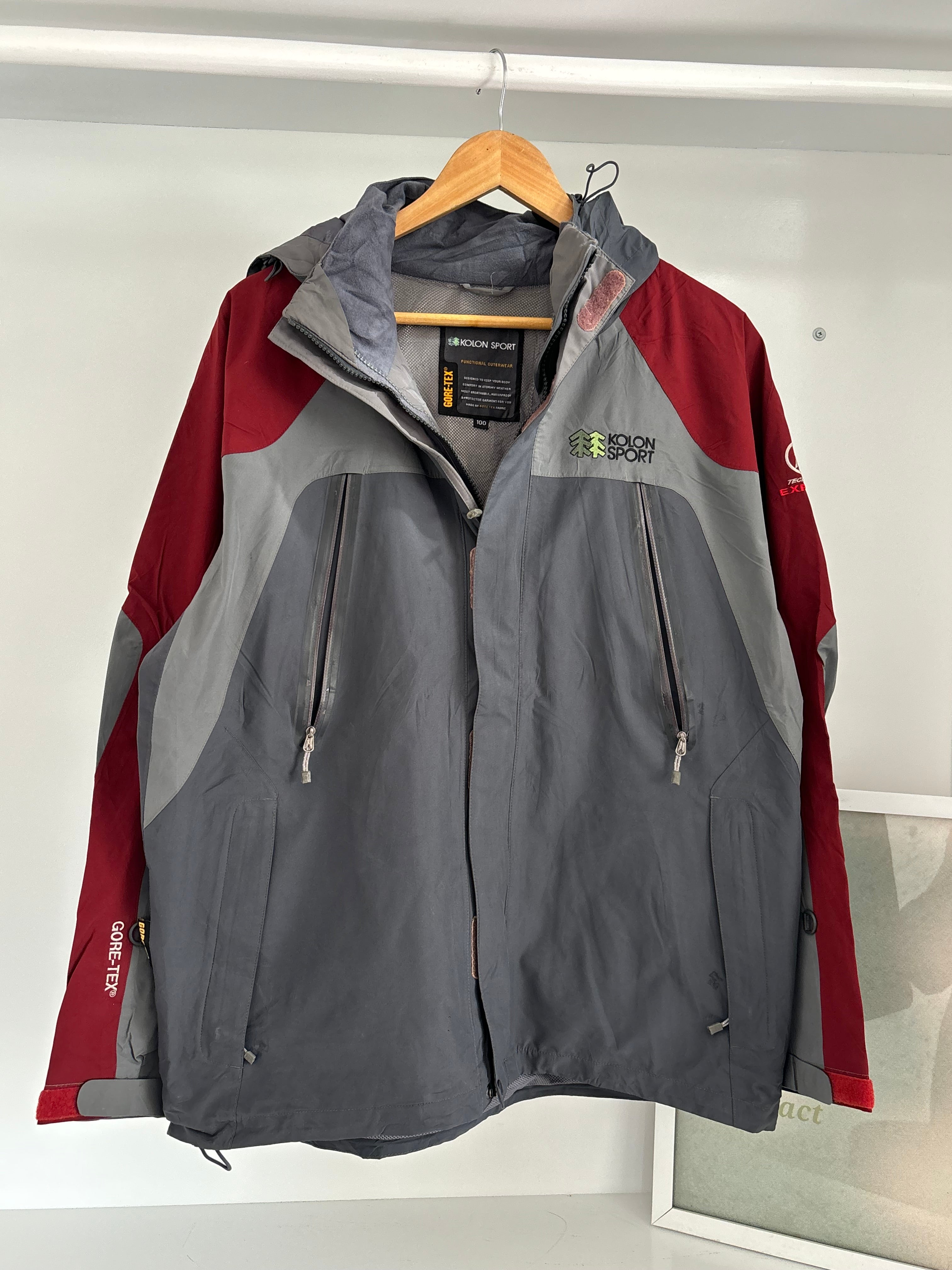 Kolon sport outdoor jacket