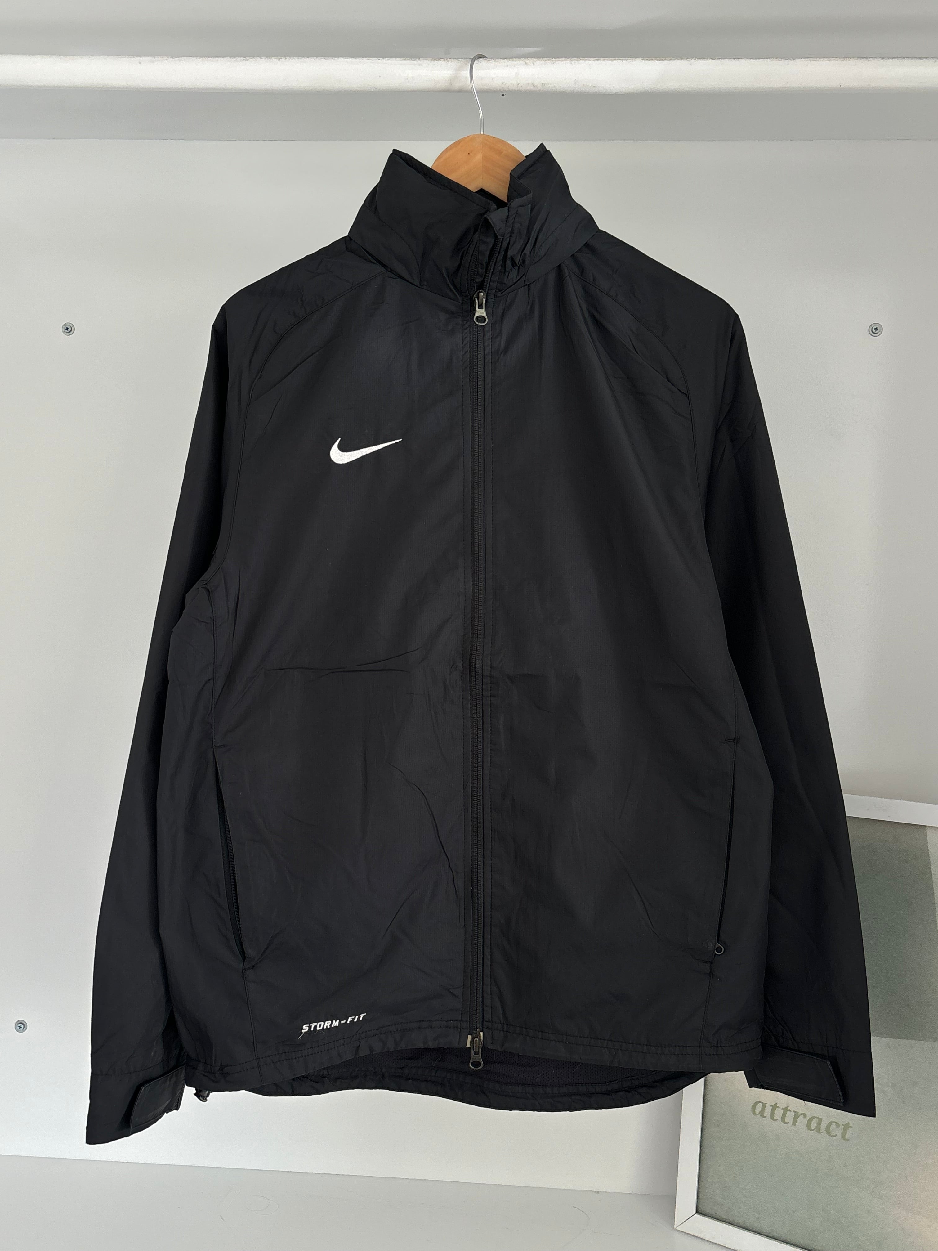 Nike windbreaker