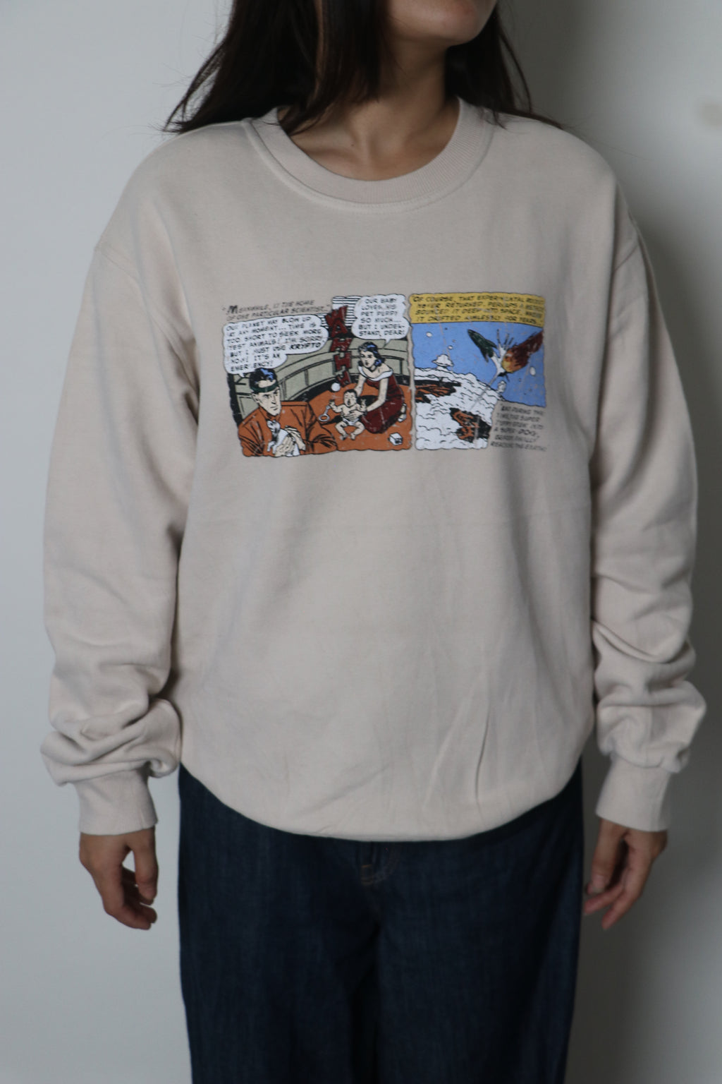 Sweatshirt
