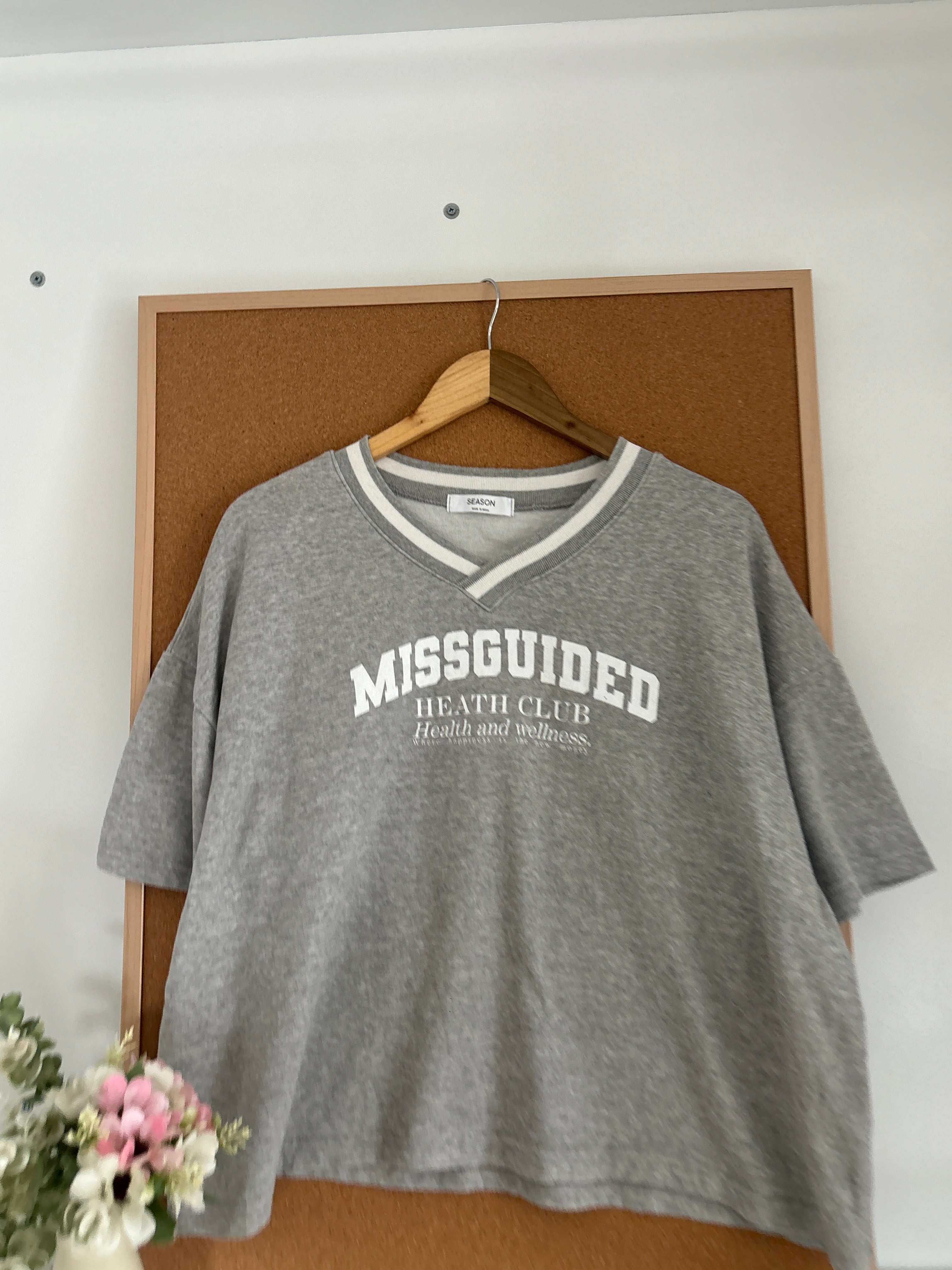 Graphic crop tshirt