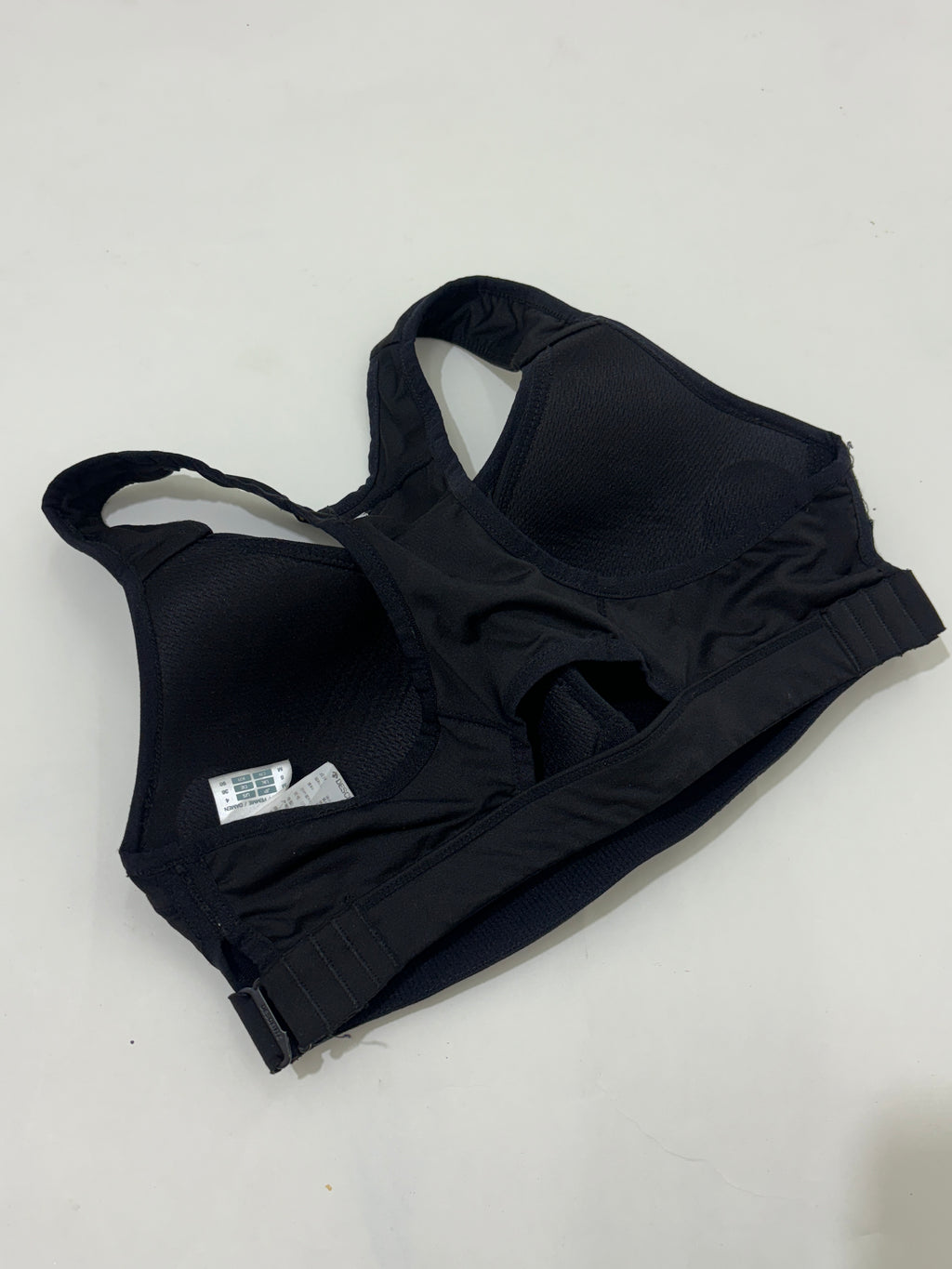 Descente Sport bra